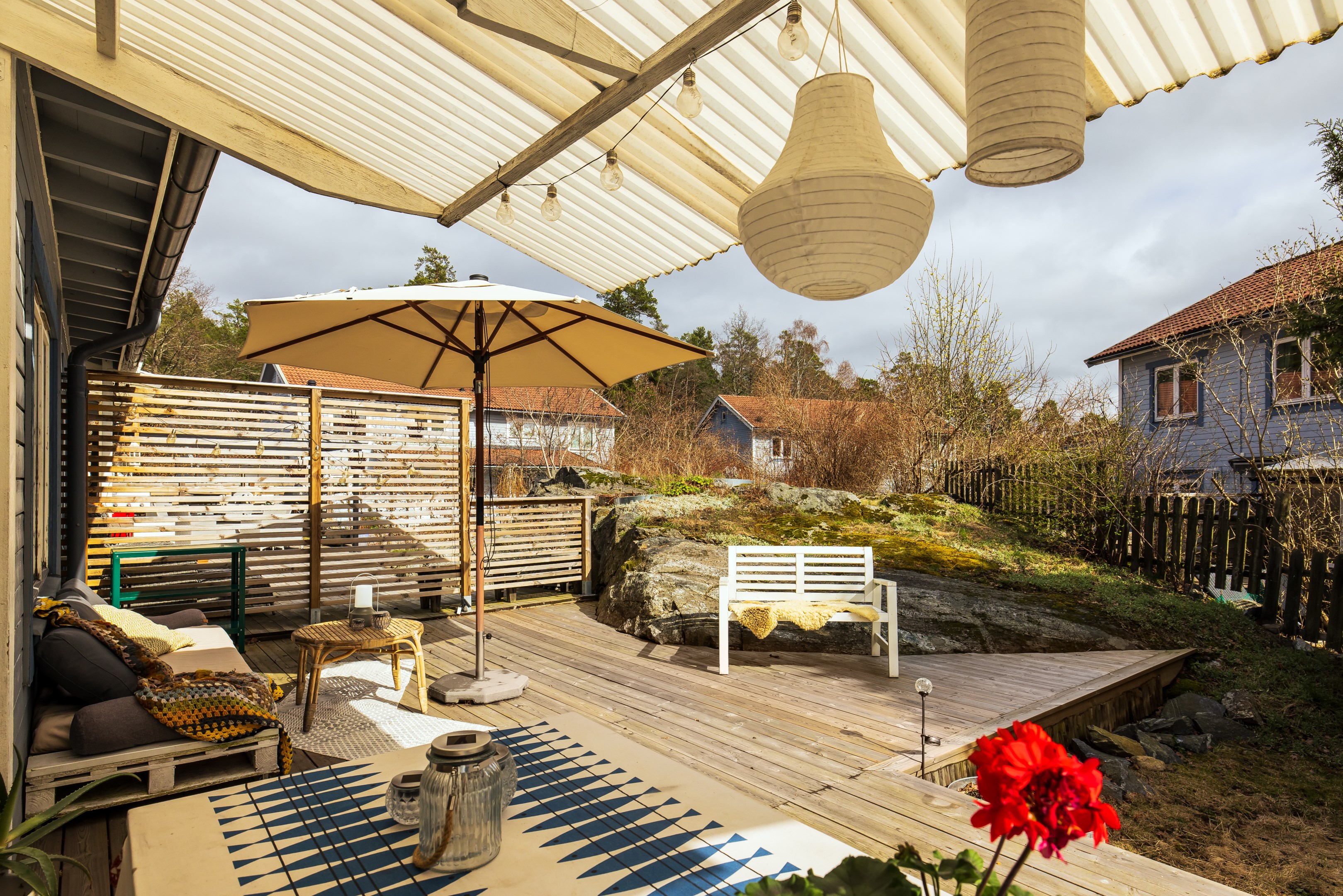 Bostadsbild från Lövsångarvägen 3, Såld i Ösbydalen, Värmdö