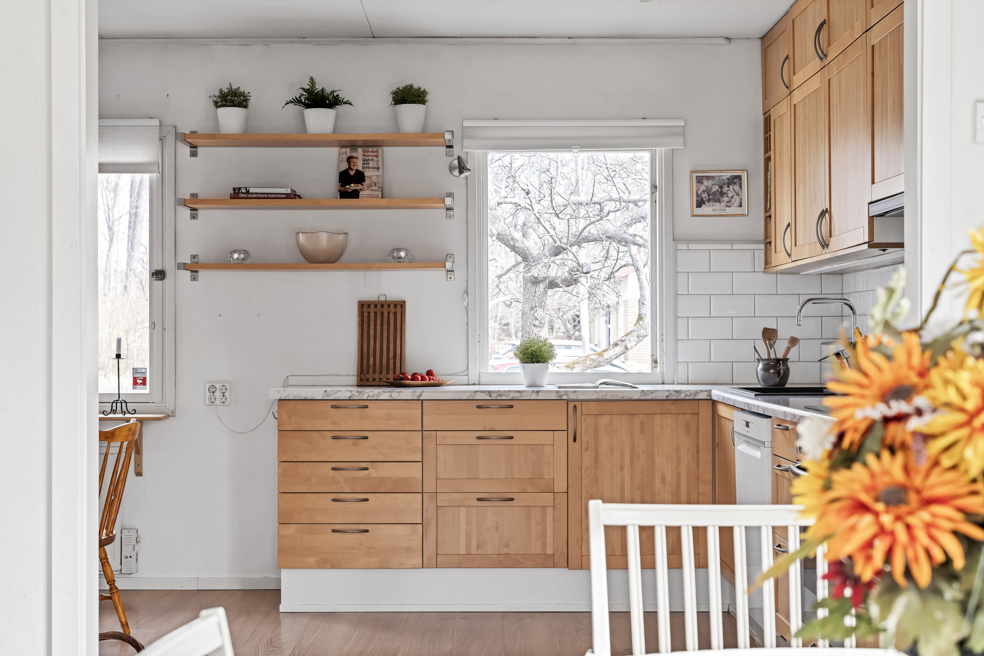 Bostadsbild från Rödhakevägen 21, Såld i Sunnersta, Uppsala