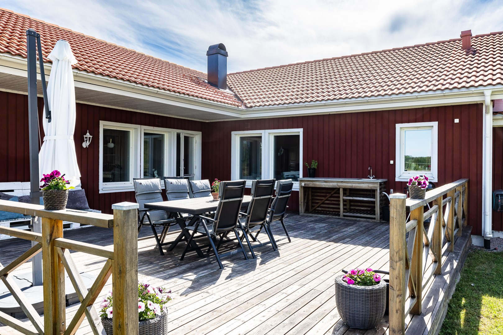 Bostadsbild från Frötuna 15, Såld i Karby Lindbacken, Uppsala