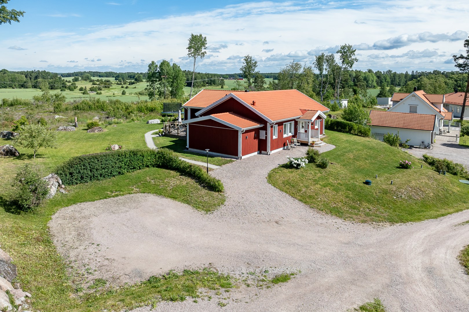 Bostadsbild från Frötuna 15, Såld i Karby Lindbacken, Uppsala
