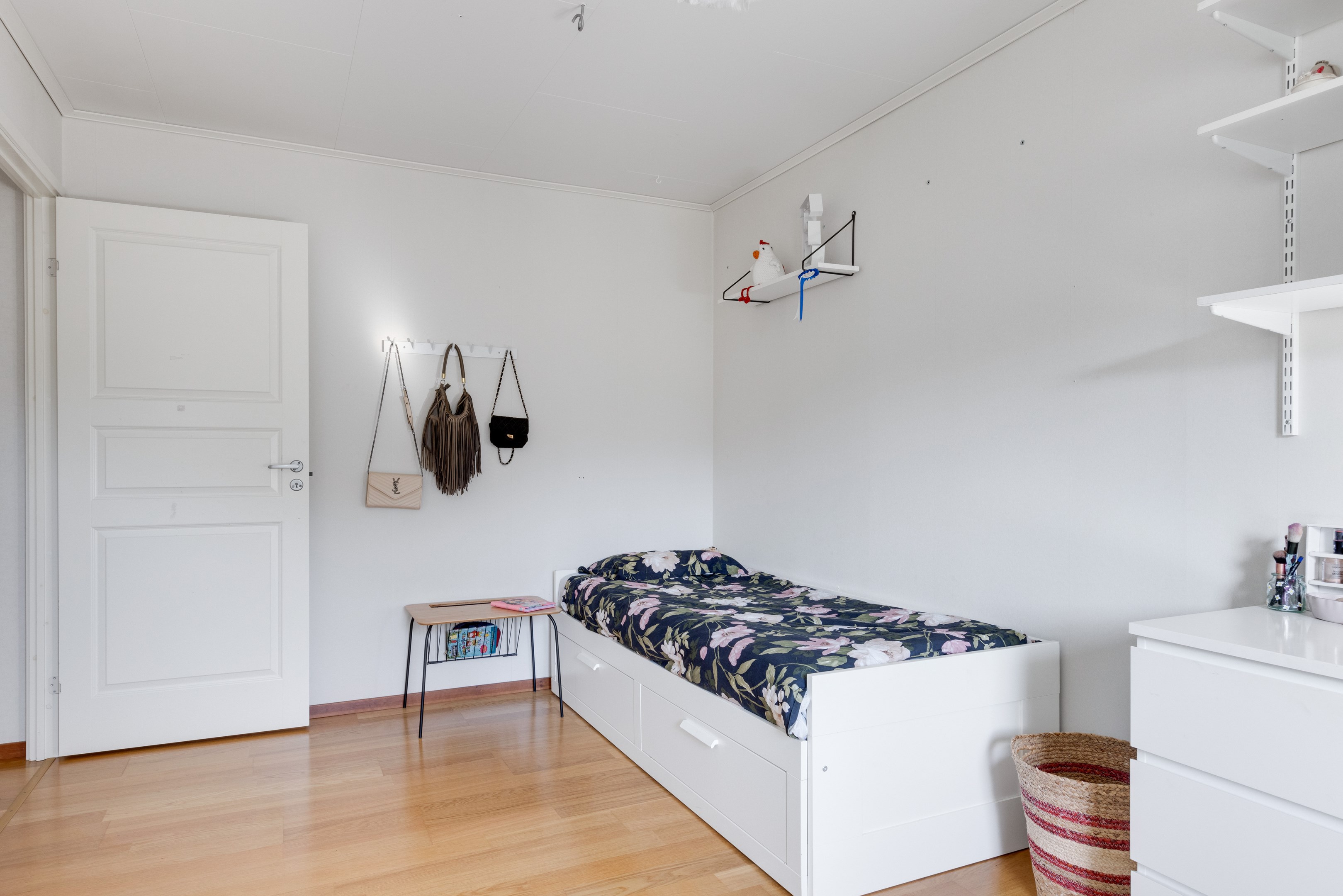 Bostadsbild från Frötuna 15, Såld i Karby Lindbacken, Uppsala