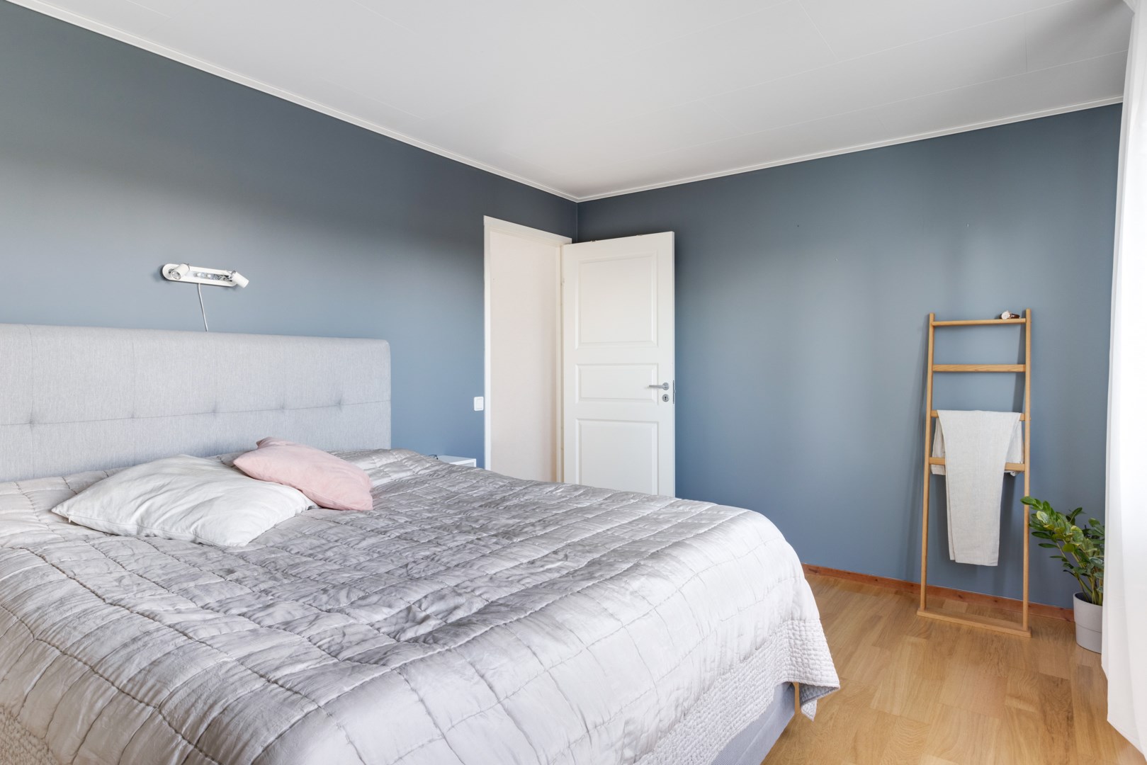 Bostadsbild från Frötuna 15, Såld i Karby Lindbacken, Uppsala