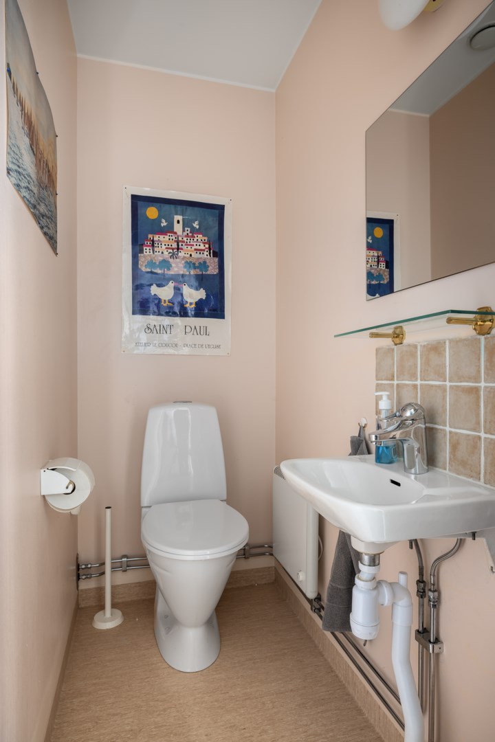 Bostadsbild från Bunsövägen 26, Såld i Krokhöjden, Nacka