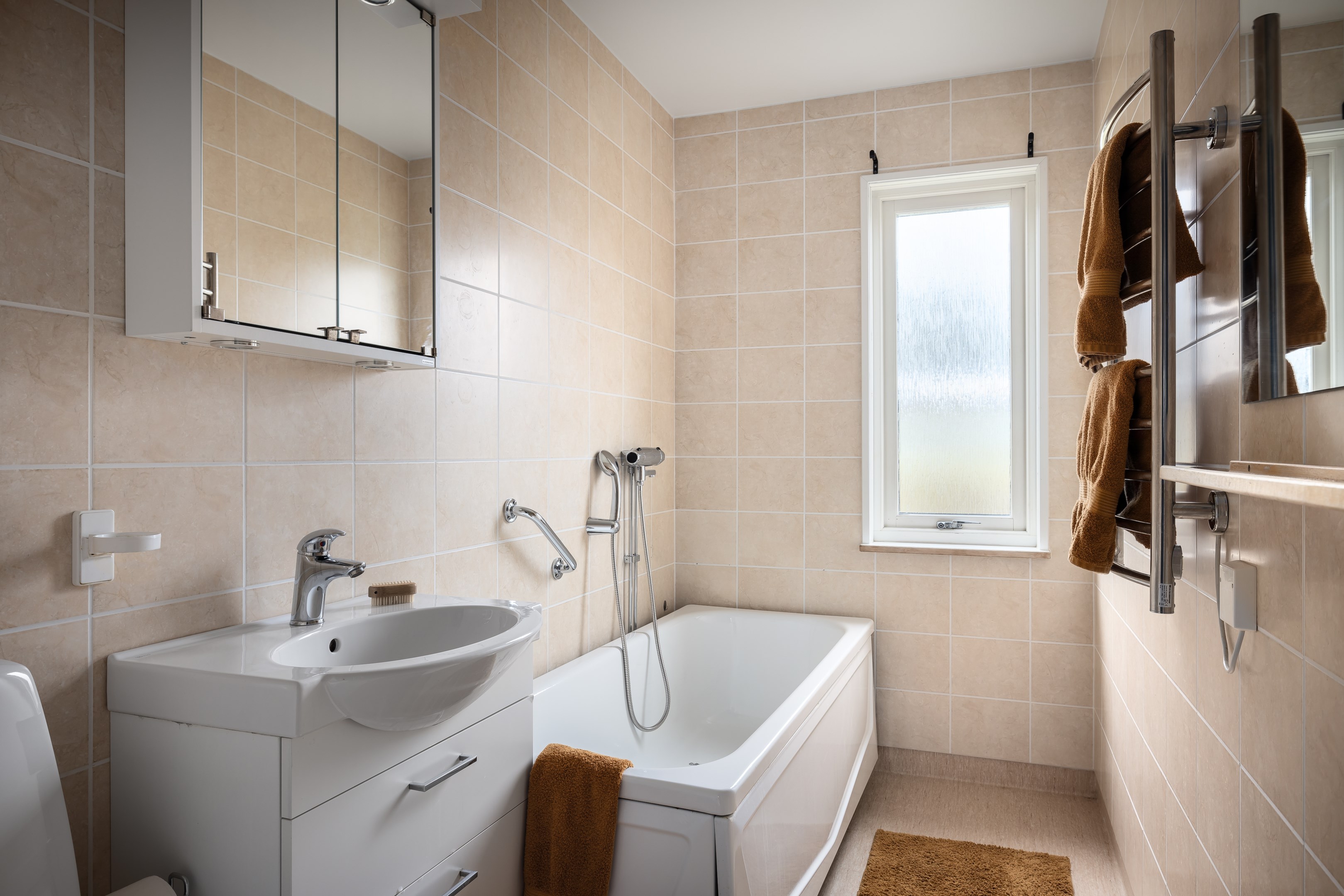 Bostadsbild från Bunsövägen 26, Såld i Krokhöjden, Nacka