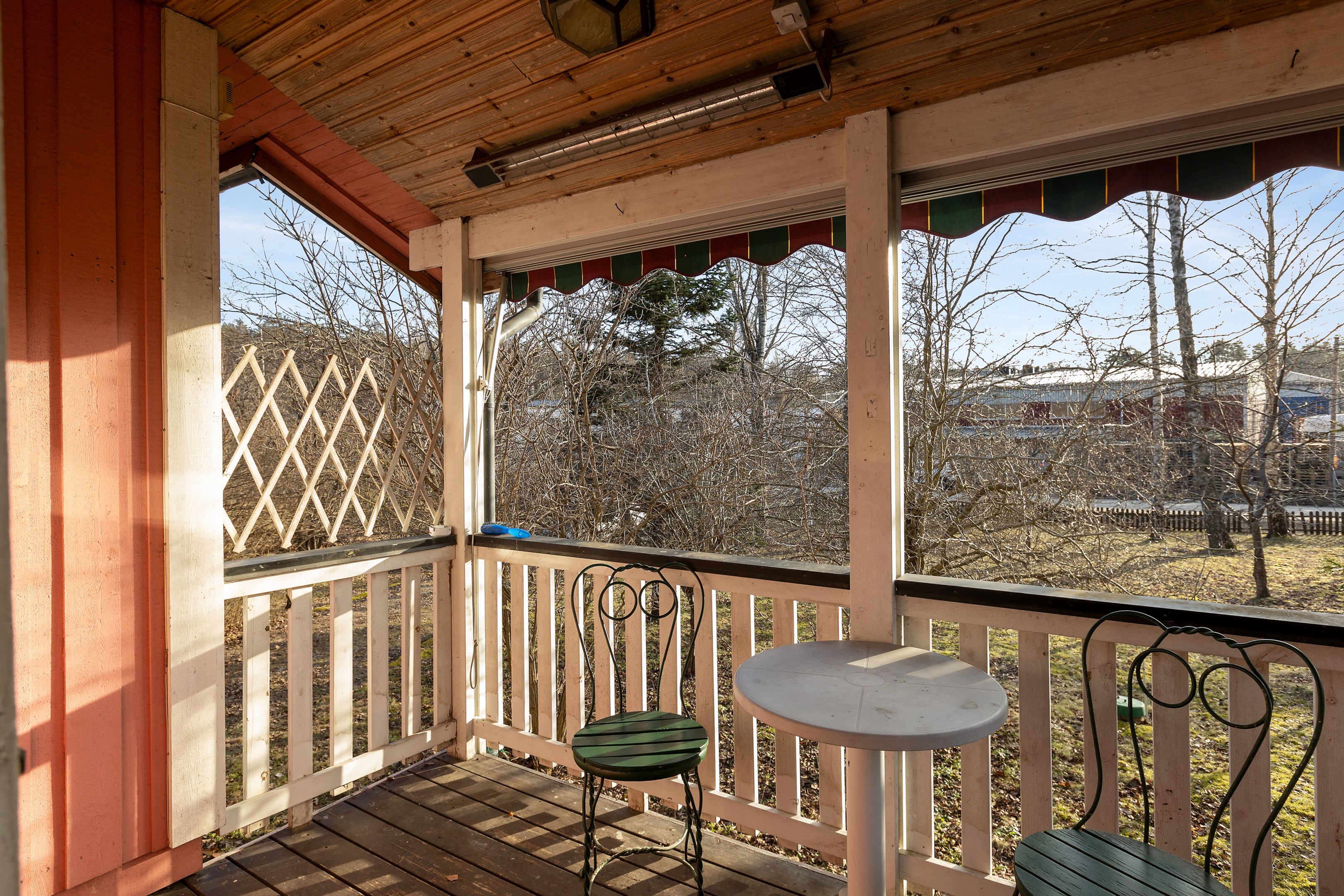 Bostadsbild från Gustavsviksvägen 37, Såld i Gustavsvik, Nacka