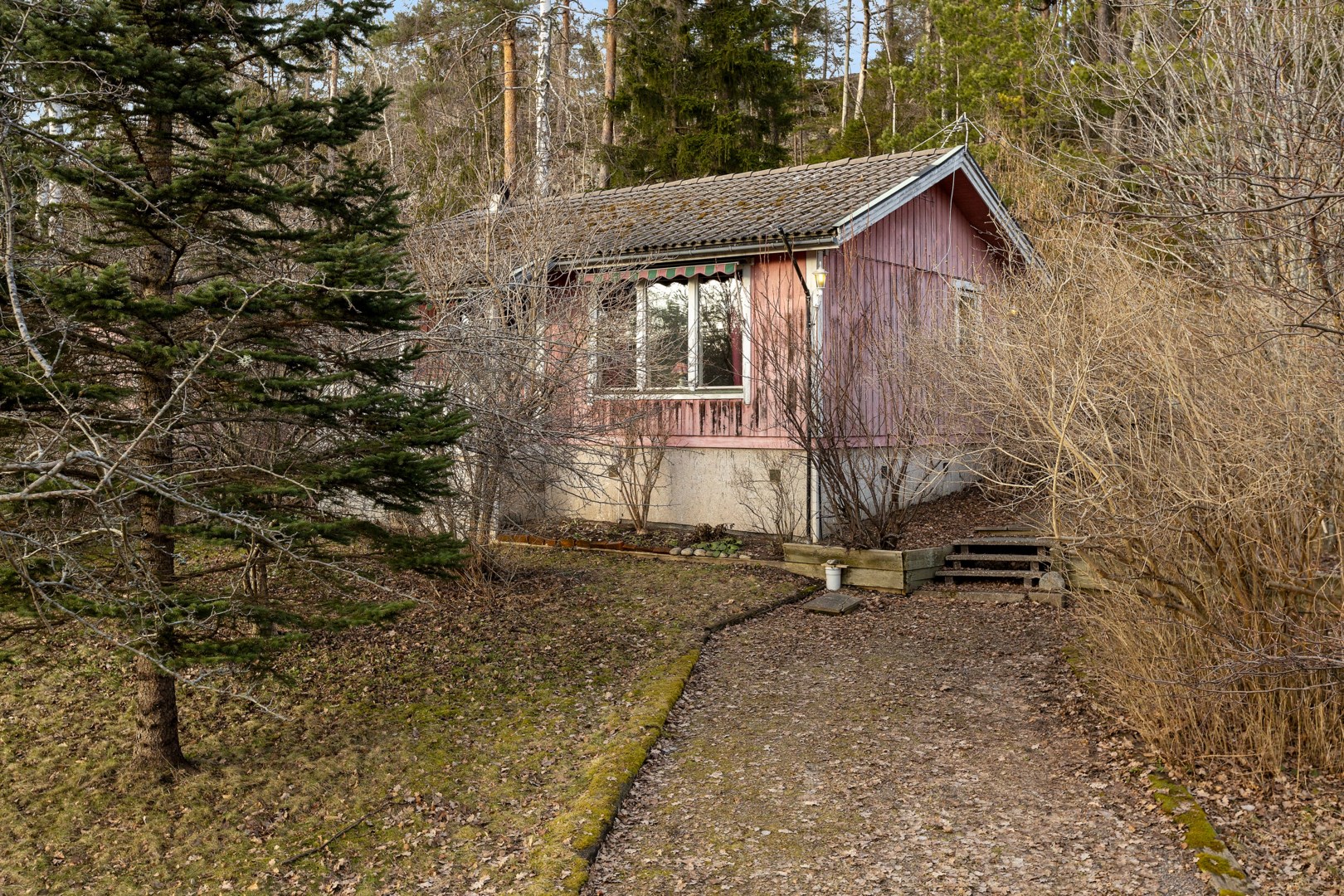 Bostadsbild från Gustavsviksvägen 37, Såld i Gustavsvik, Nacka