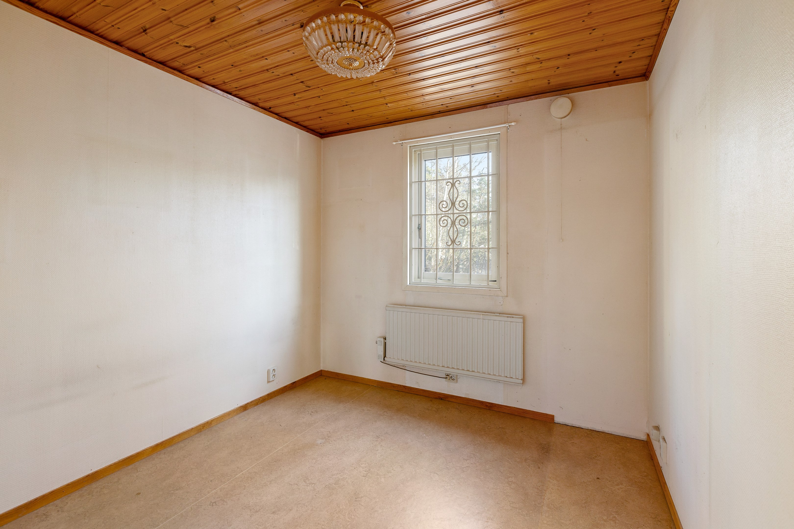 Bostadsbild från Gustavsviksvägen 37, Såld i Gustavsvik, Nacka