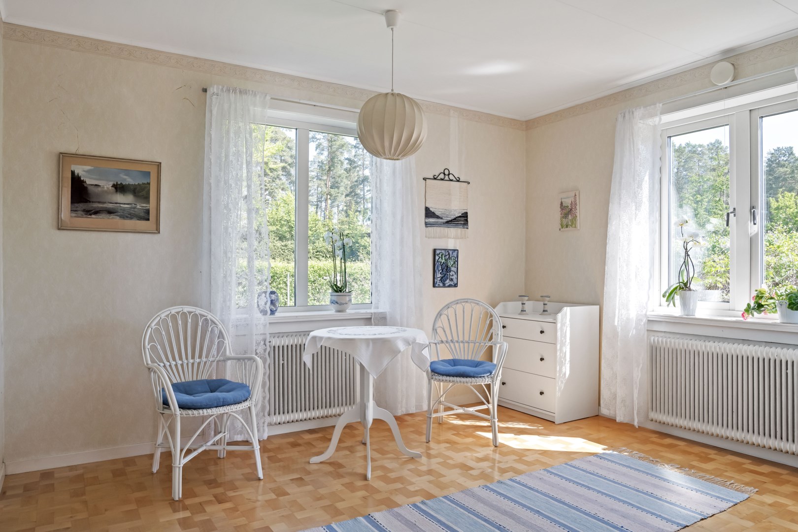Bostadsbild från Salavägen 37, Såld i Järlåsa, Uppsala