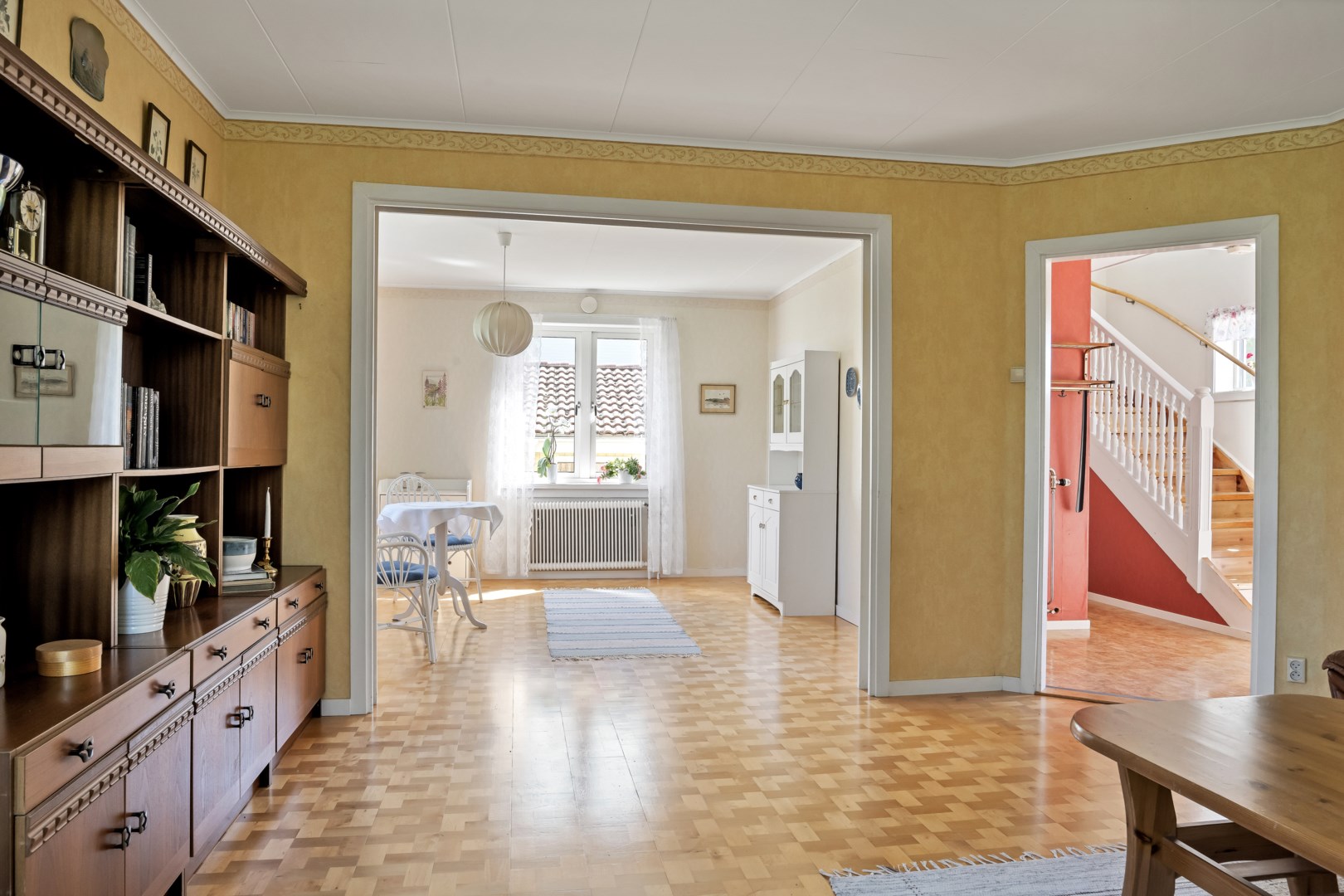 Bostadsbild från Salavägen 37, Såld i Järlåsa, Uppsala