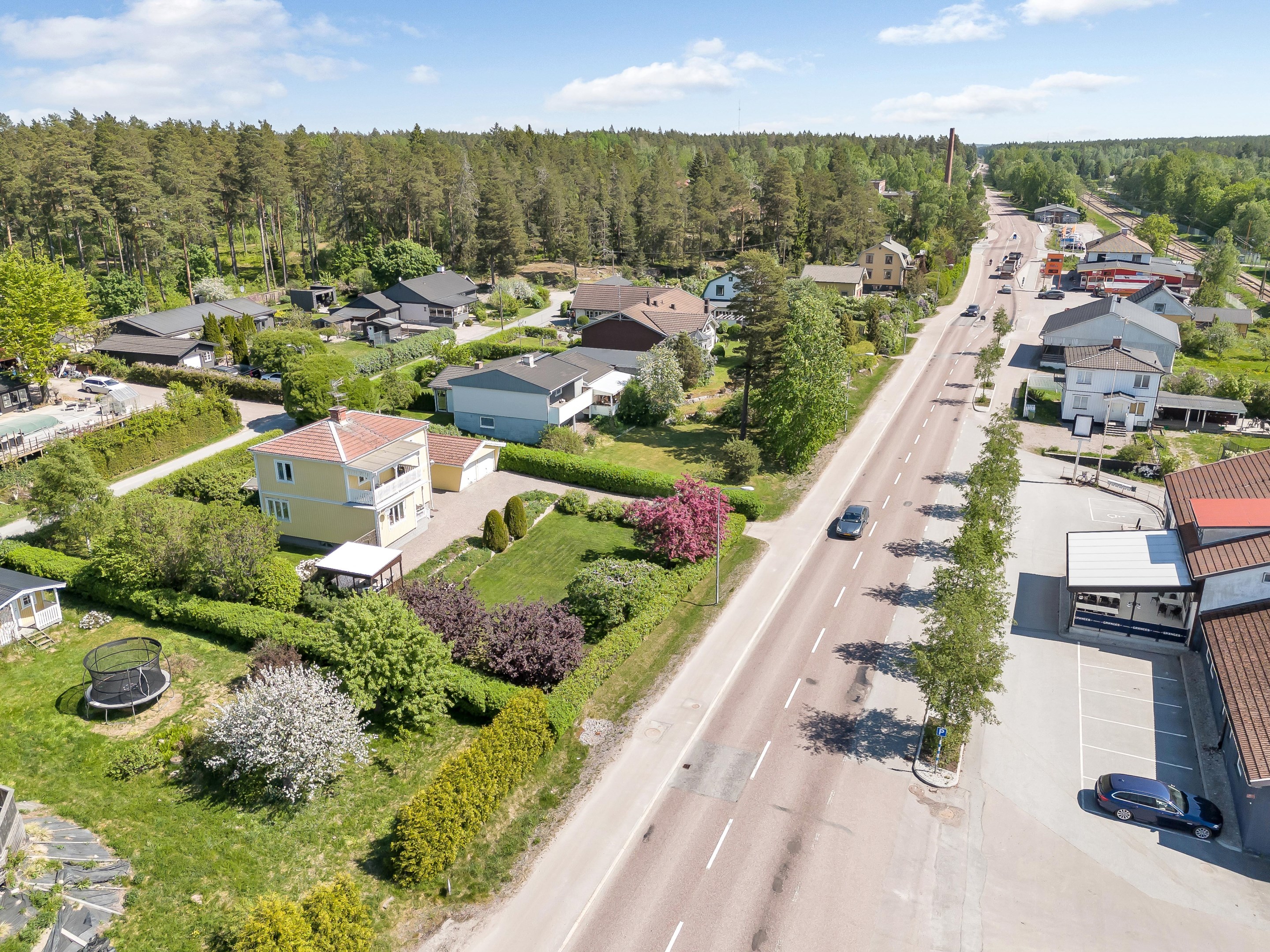 Bostadsbild från Salavägen 37, Såld i Järlåsa, Uppsala