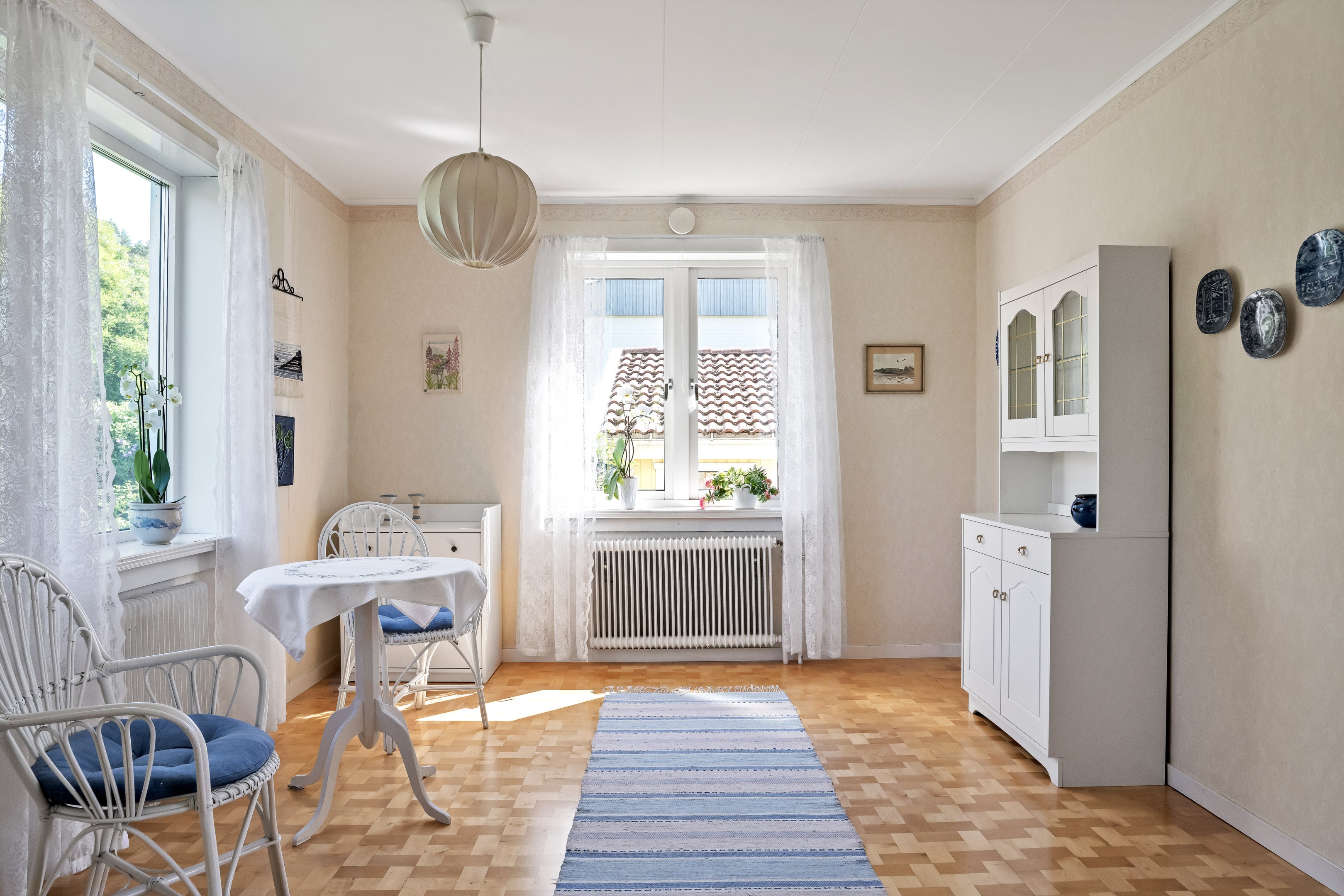 Bostadsbild från Salavägen 37, Såld i Järlåsa, Uppsala