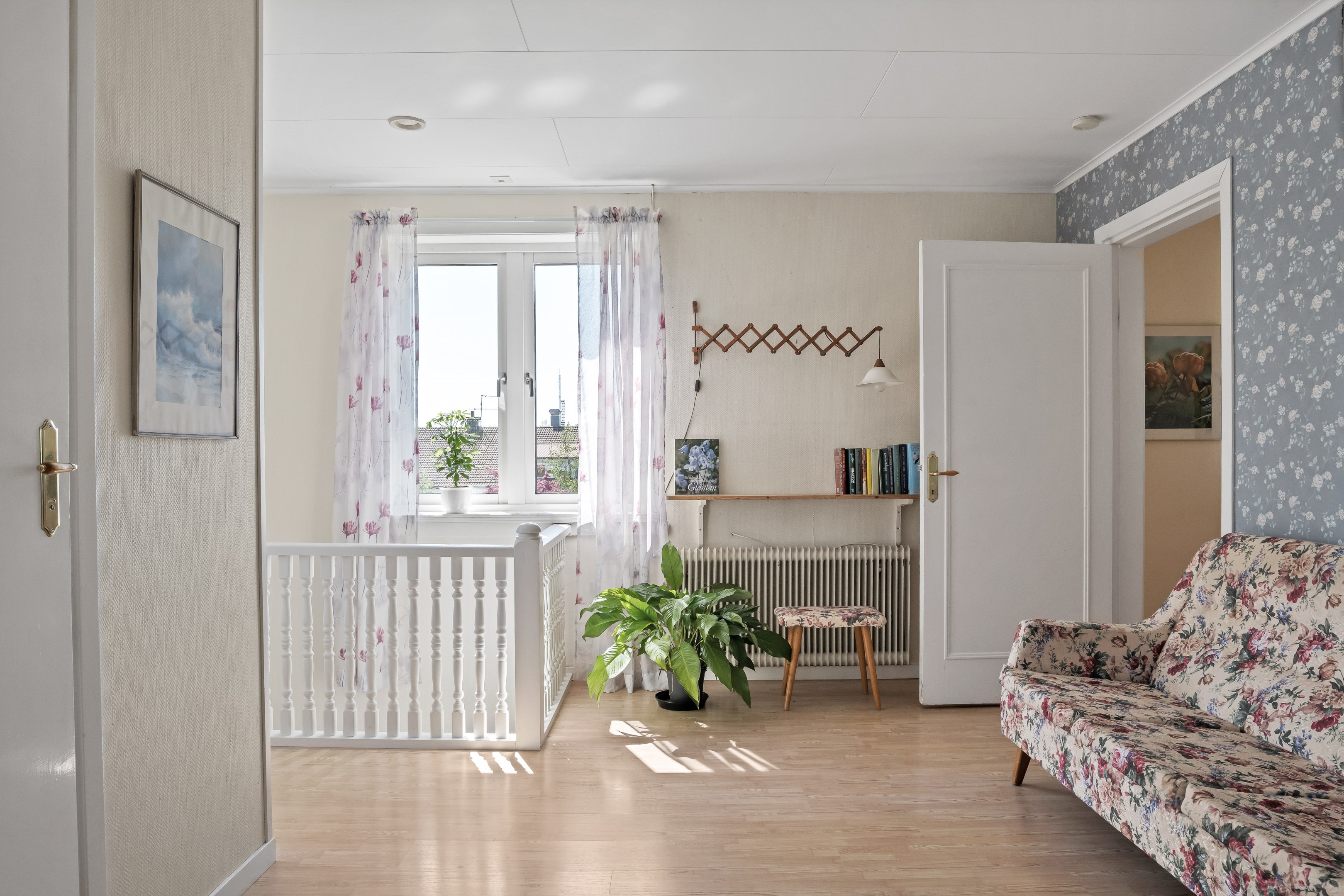 Bostadsbild från Salavägen 37, Såld i Järlåsa, Uppsala