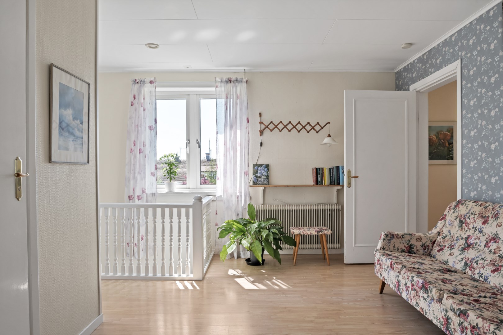 Bostadsbild från Salavägen 37, Såld i Järlåsa, Uppsala