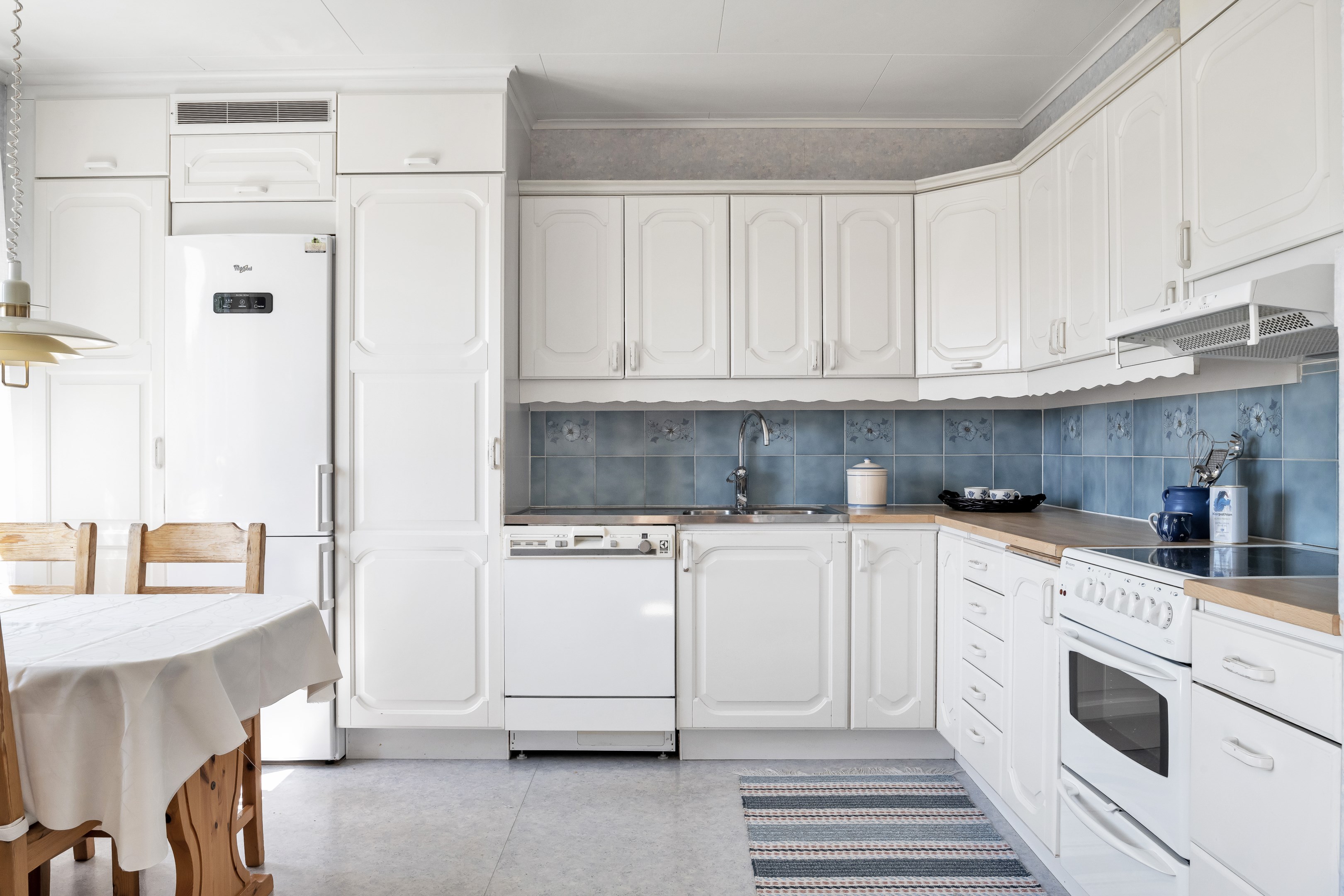 Bostadsbild från Salavägen 37, Såld i Järlåsa, Uppsala