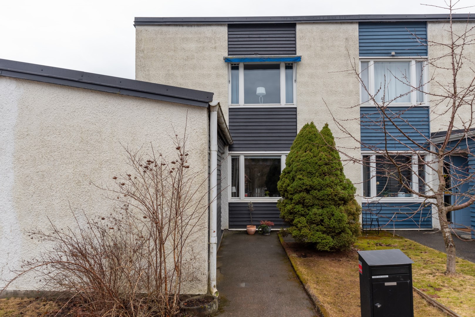 Bostadsbild från Liegatan 214, Såld i Hammarby, Västerås