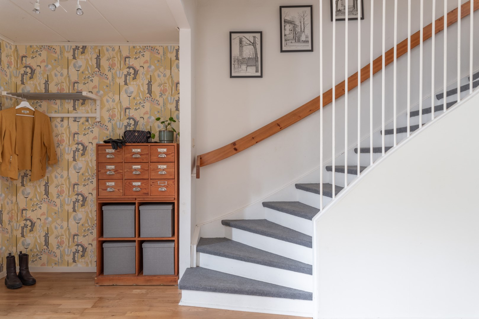 Bostadsbild från Liegatan 214, Såld i Hammarby, Västerås