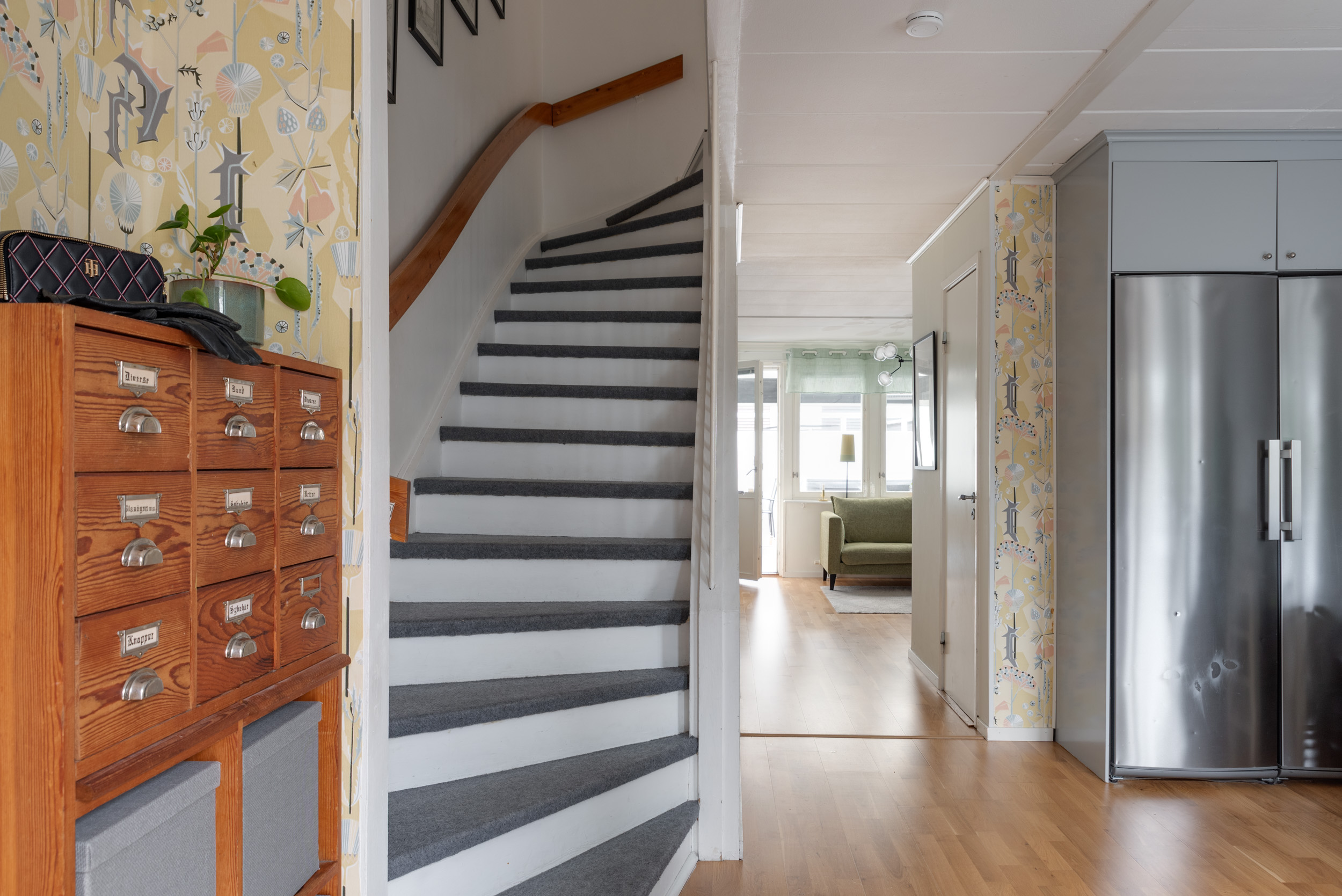 Bostadsbild från Liegatan 214, Såld i Hammarby, Västerås