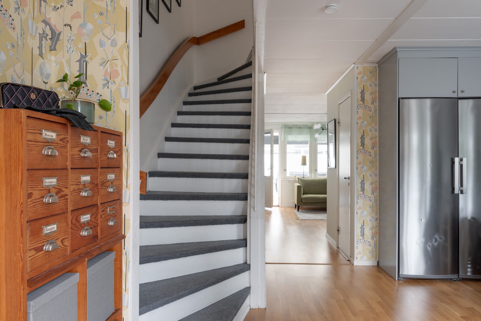 Bostadsbild från Liegatan 214, Såld i Hammarby, Västerås