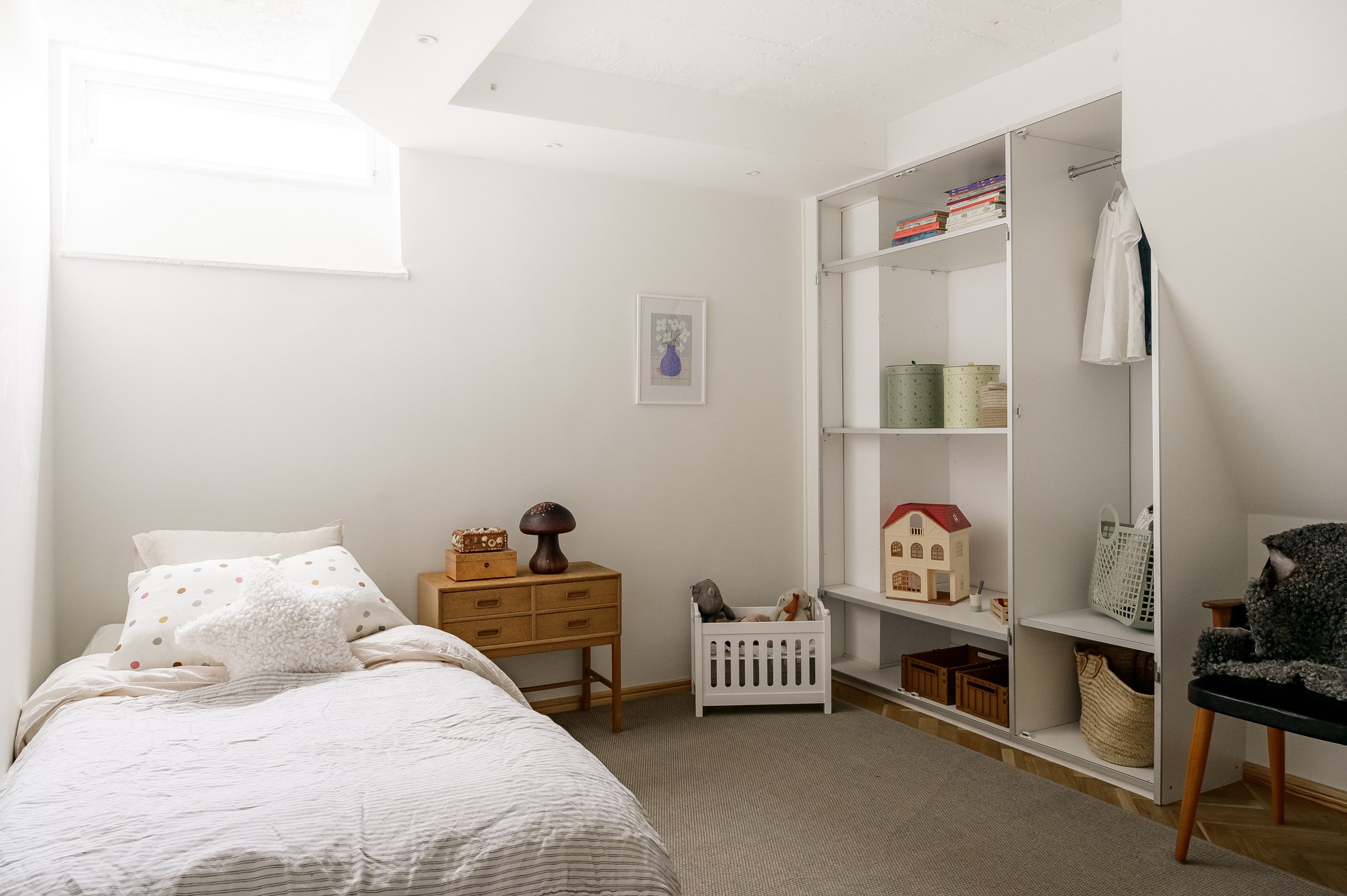 Bostadsbild från Thun-Ollevägen 11, Såld i Lugnet, Värmdö