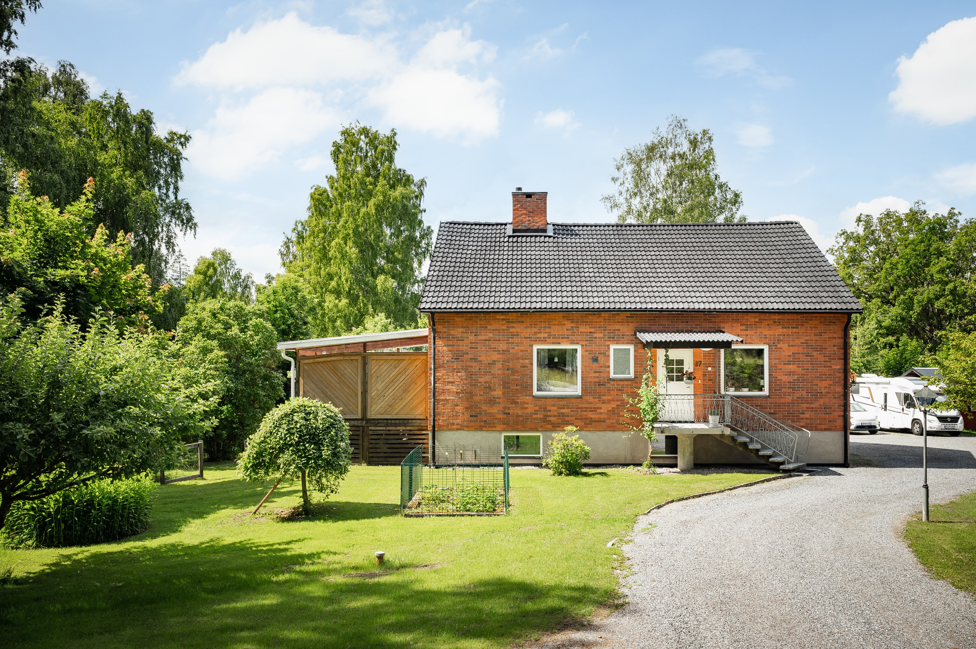 Bostadsbild från Värmdövägen 37, Såld i Torsby, Värmdö