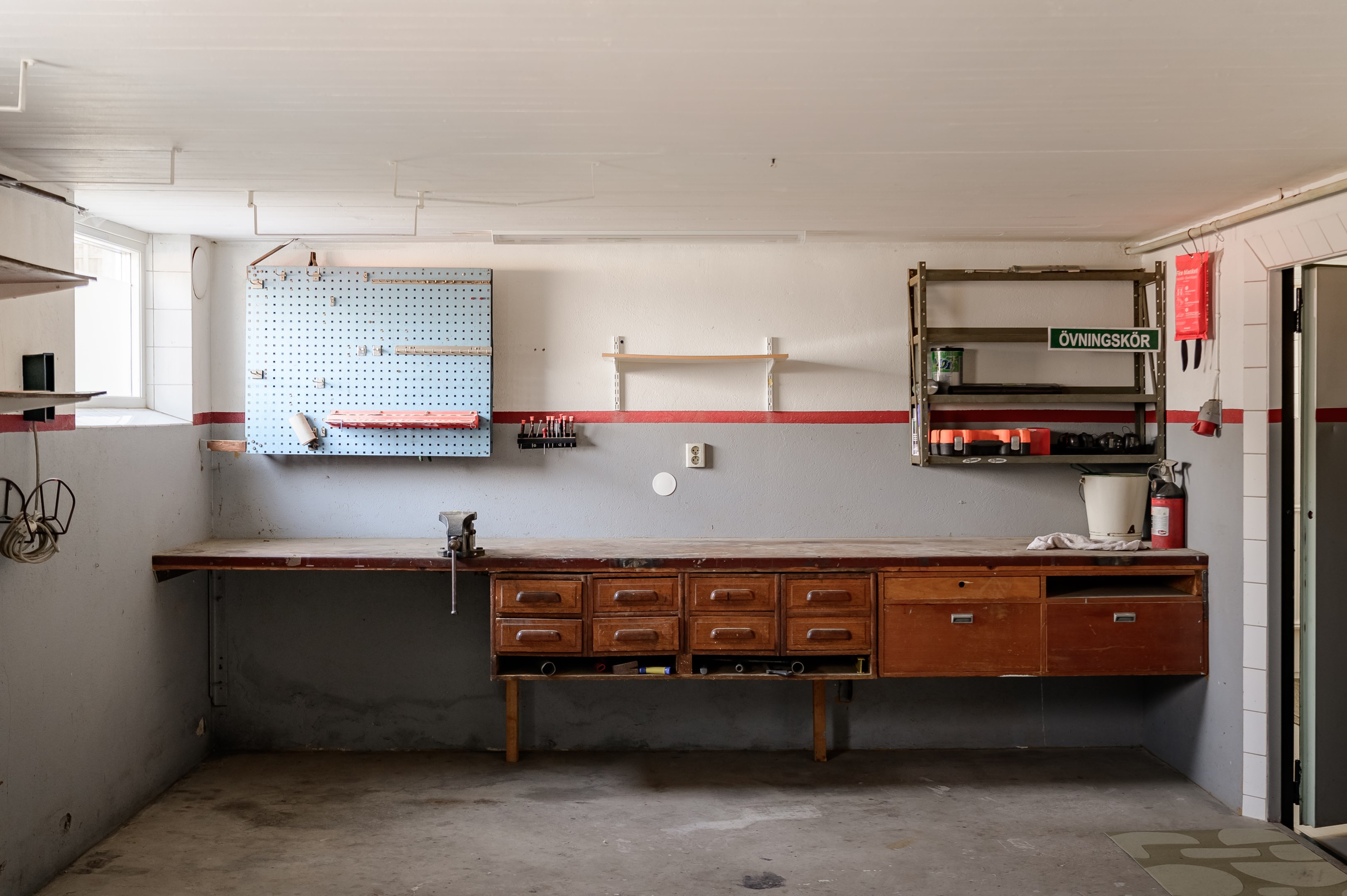 Snickarbänk i garaget