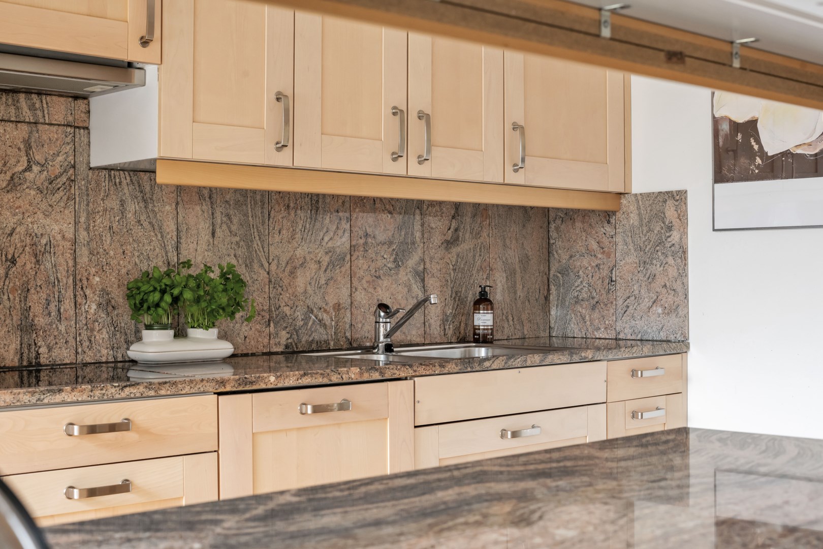 Bostadsbild från Rotegatan 6, Såld i Bärby Hage, Uppsala