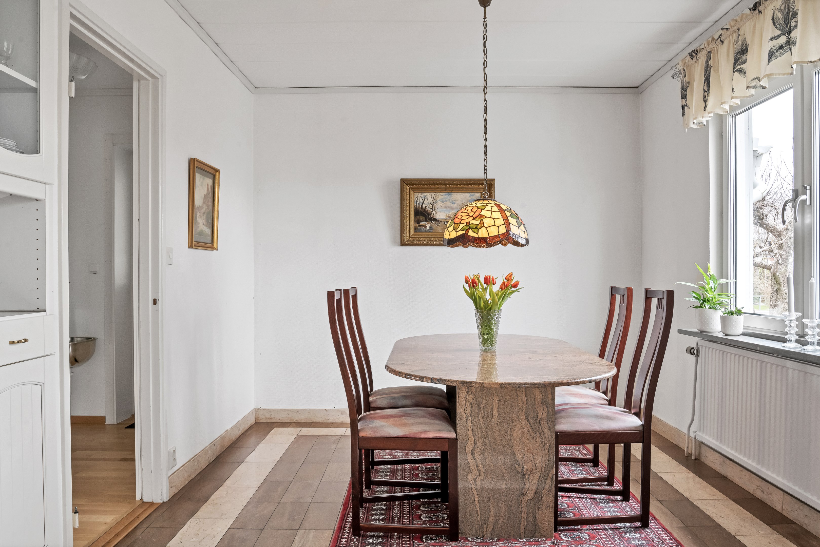 Bostadsbild från Rotegatan 6, Såld i Bärby Hage, Uppsala