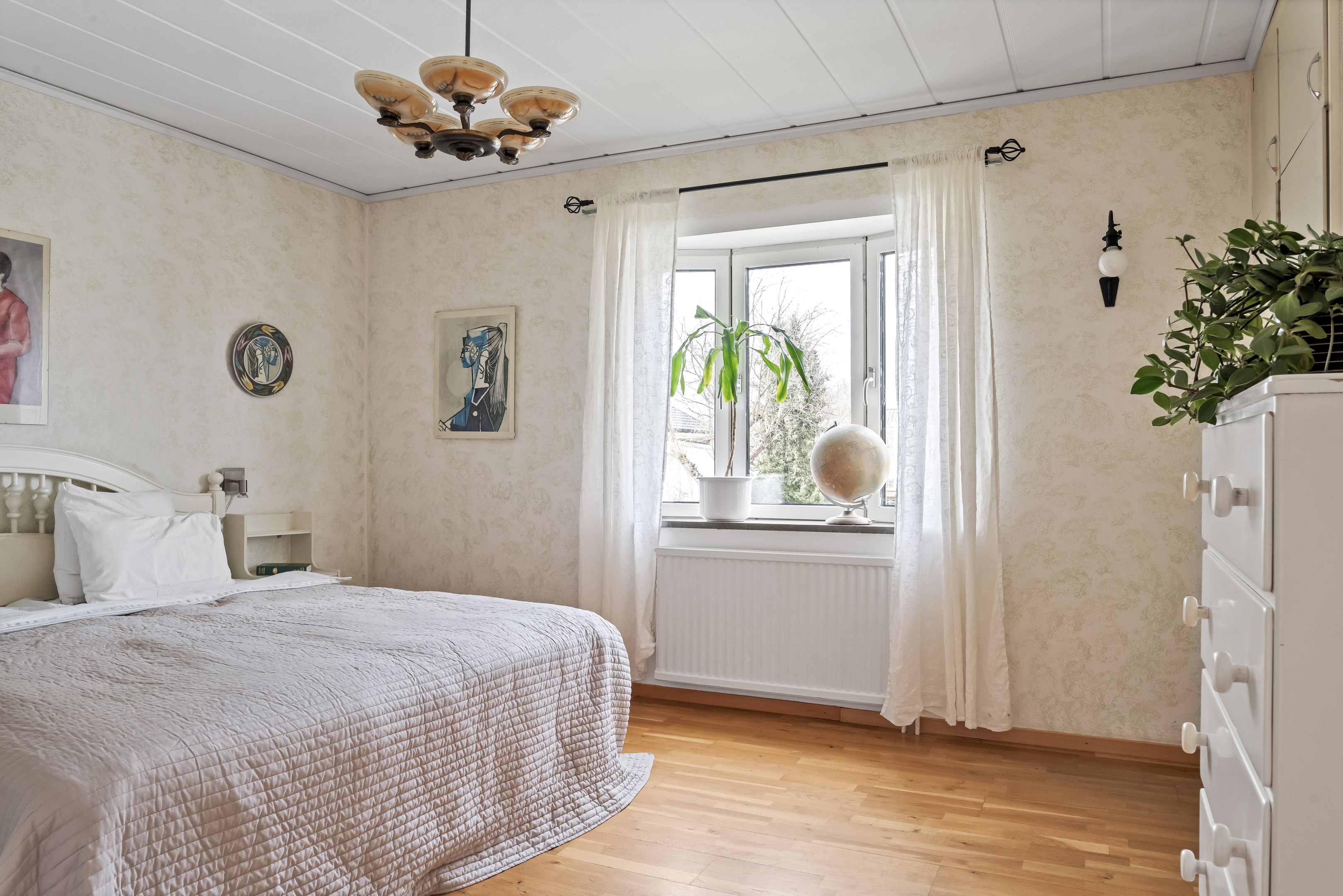 Bostadsbild från Rotegatan 6, Såld i Bärby Hage, Uppsala