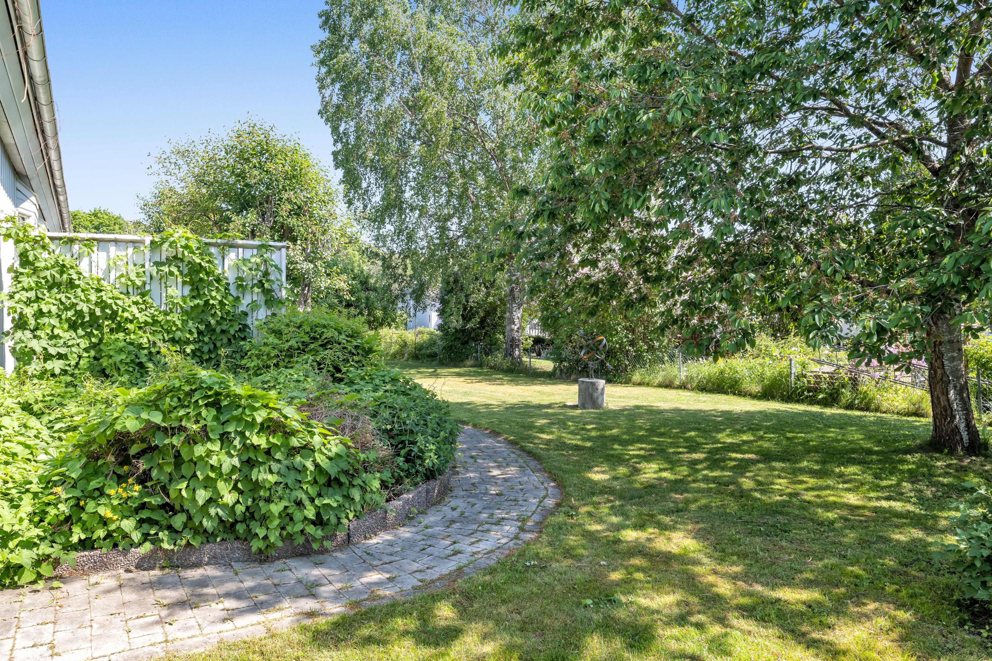 Bostadsbild från Rotegatan 6, Såld i Bärby Hage, Uppsala