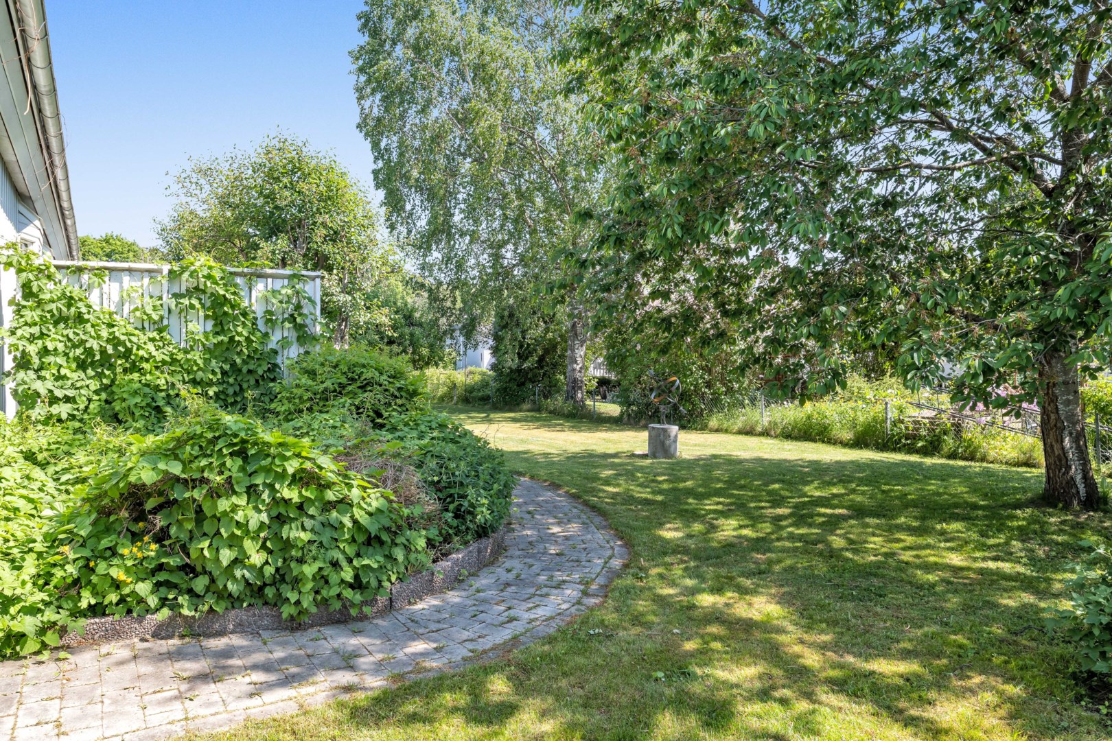 Bostadsbild från Rotegatan 6, Såld i Bärby Hage, Uppsala