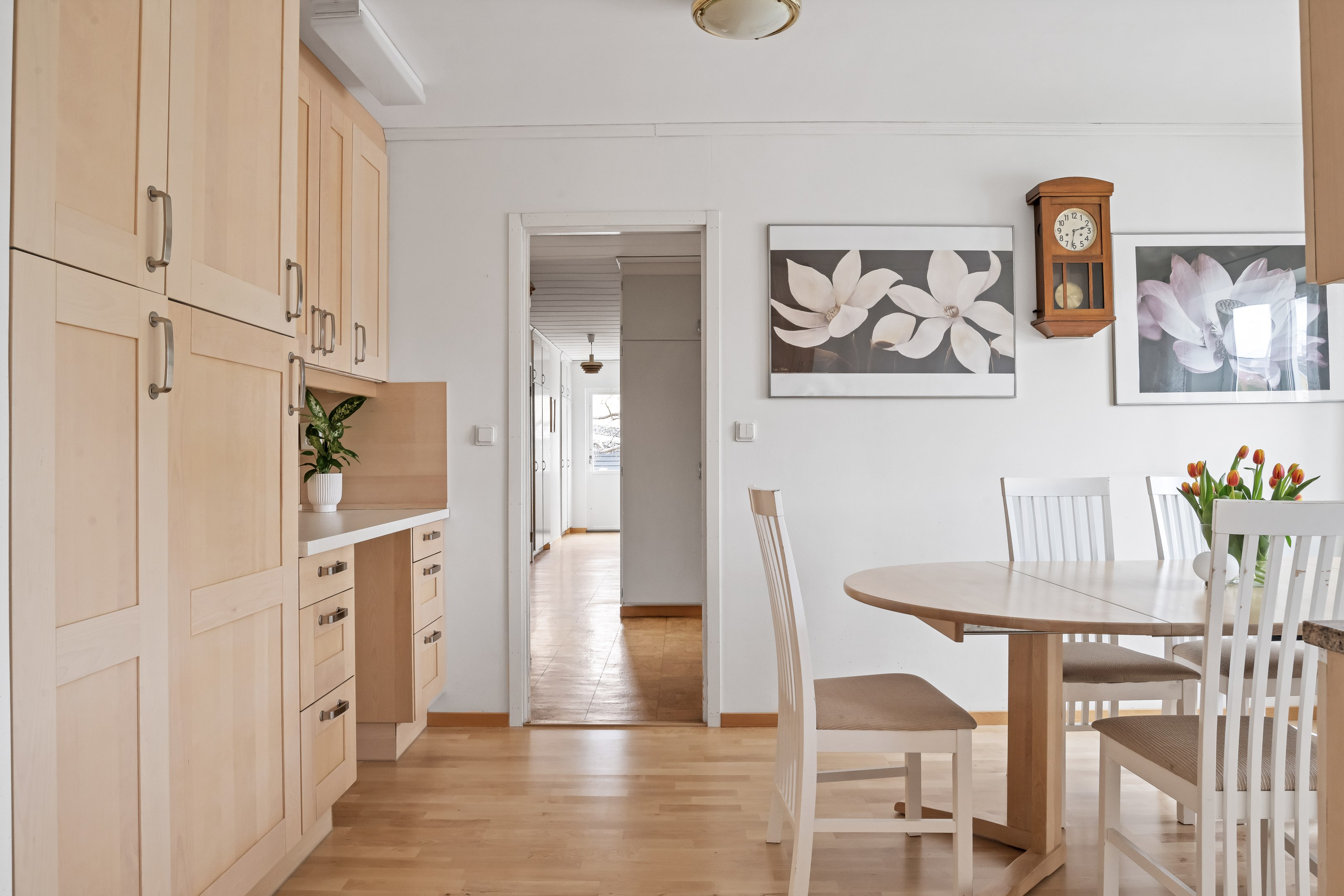 Bostadsbild från Rotegatan 6, Såld i Bärby Hage, Uppsala