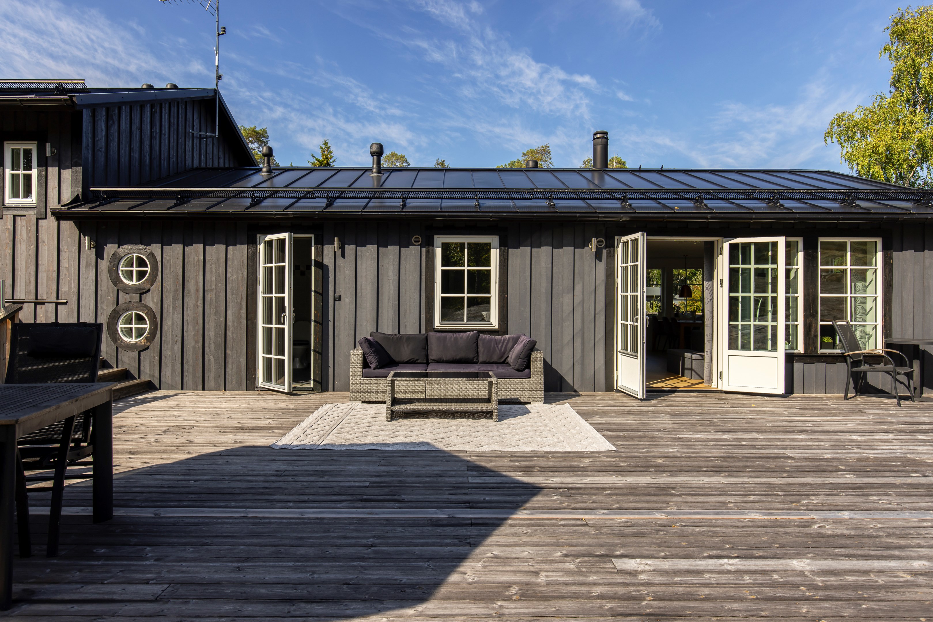 Bostadsbild från Jakthornsvägen 23, Såld i Herrviksnäs, Värmdö