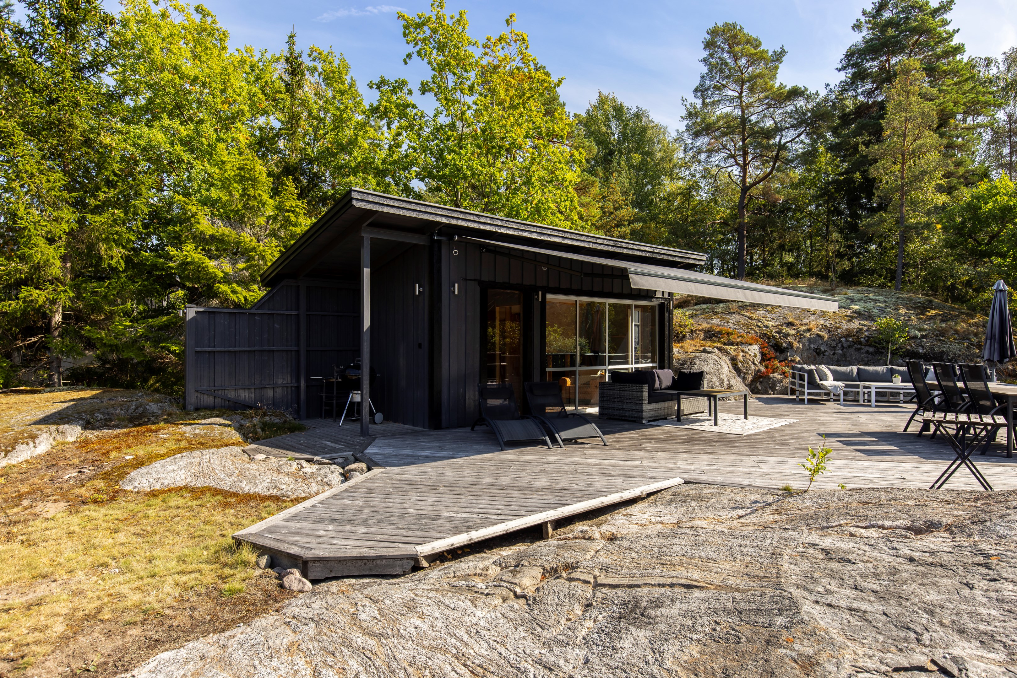 Bostadsbild från Jakthornsvägen 23, Såld i Herrviksnäs, Värmdö