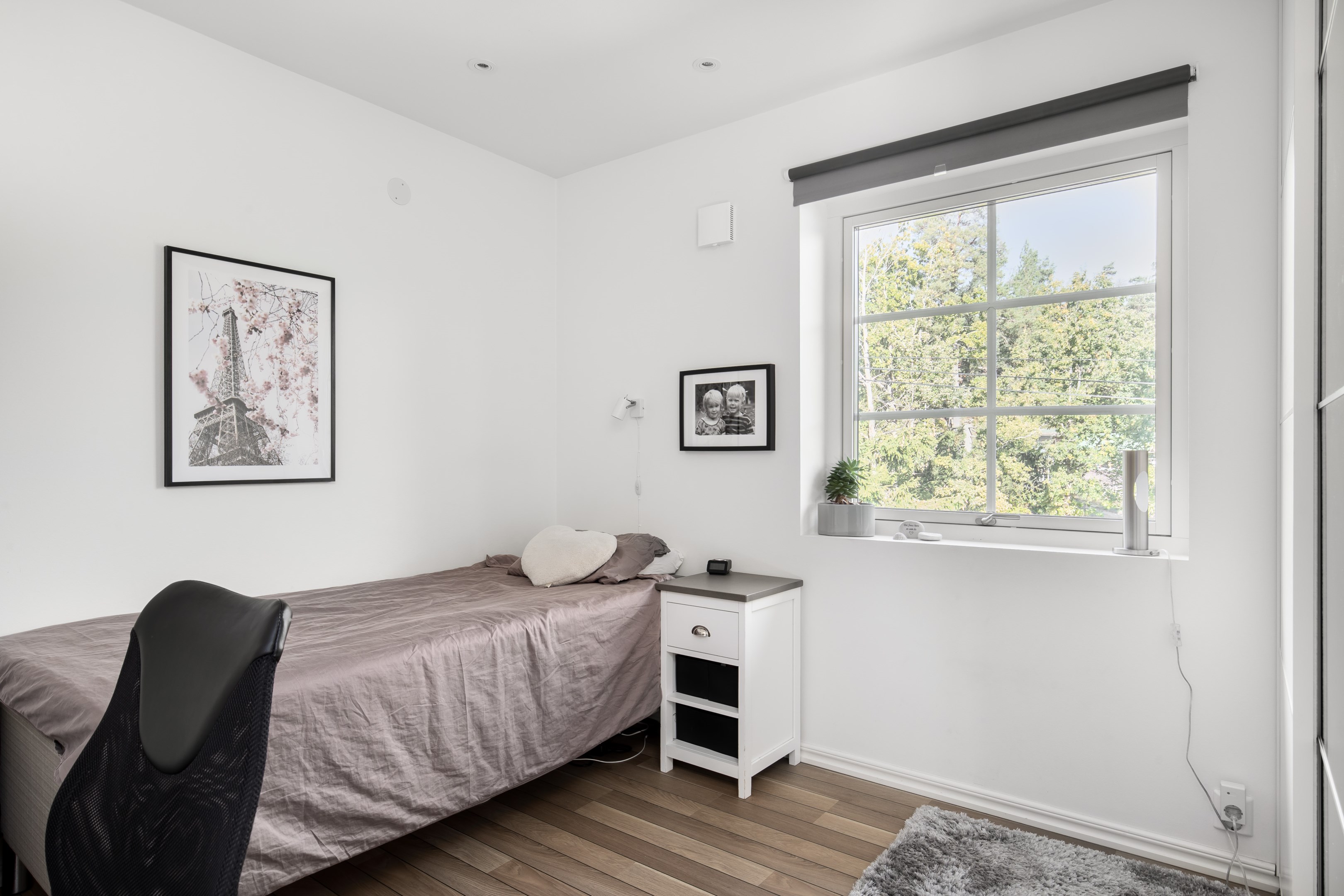 Bostadsbild från Jakthornsvägen 23, Såld i Herrviksnäs, Värmdö