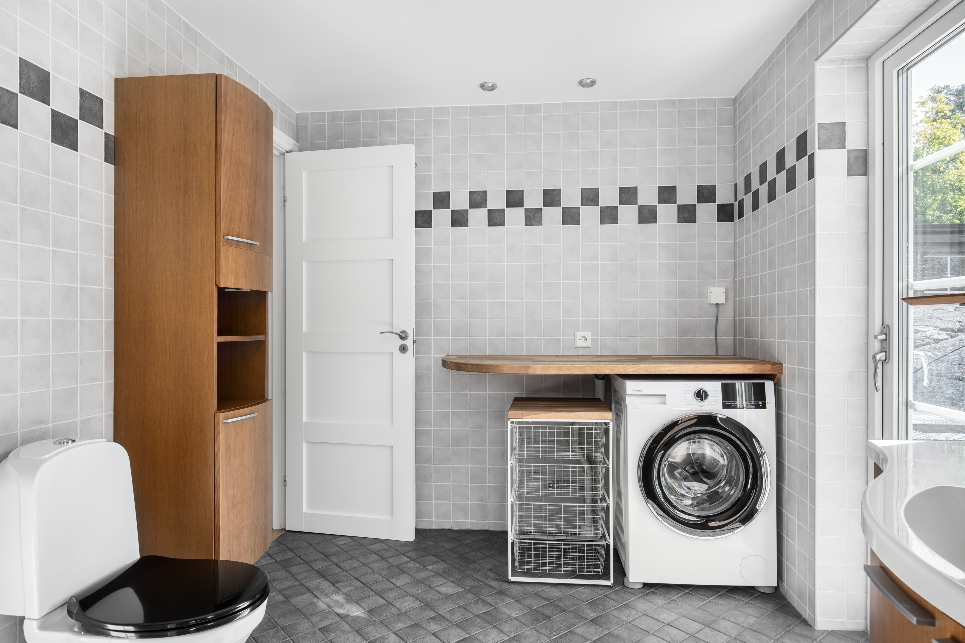 Bostadsbild från Jakthornsvägen 23, Såld i Herrviksnäs, Värmdö