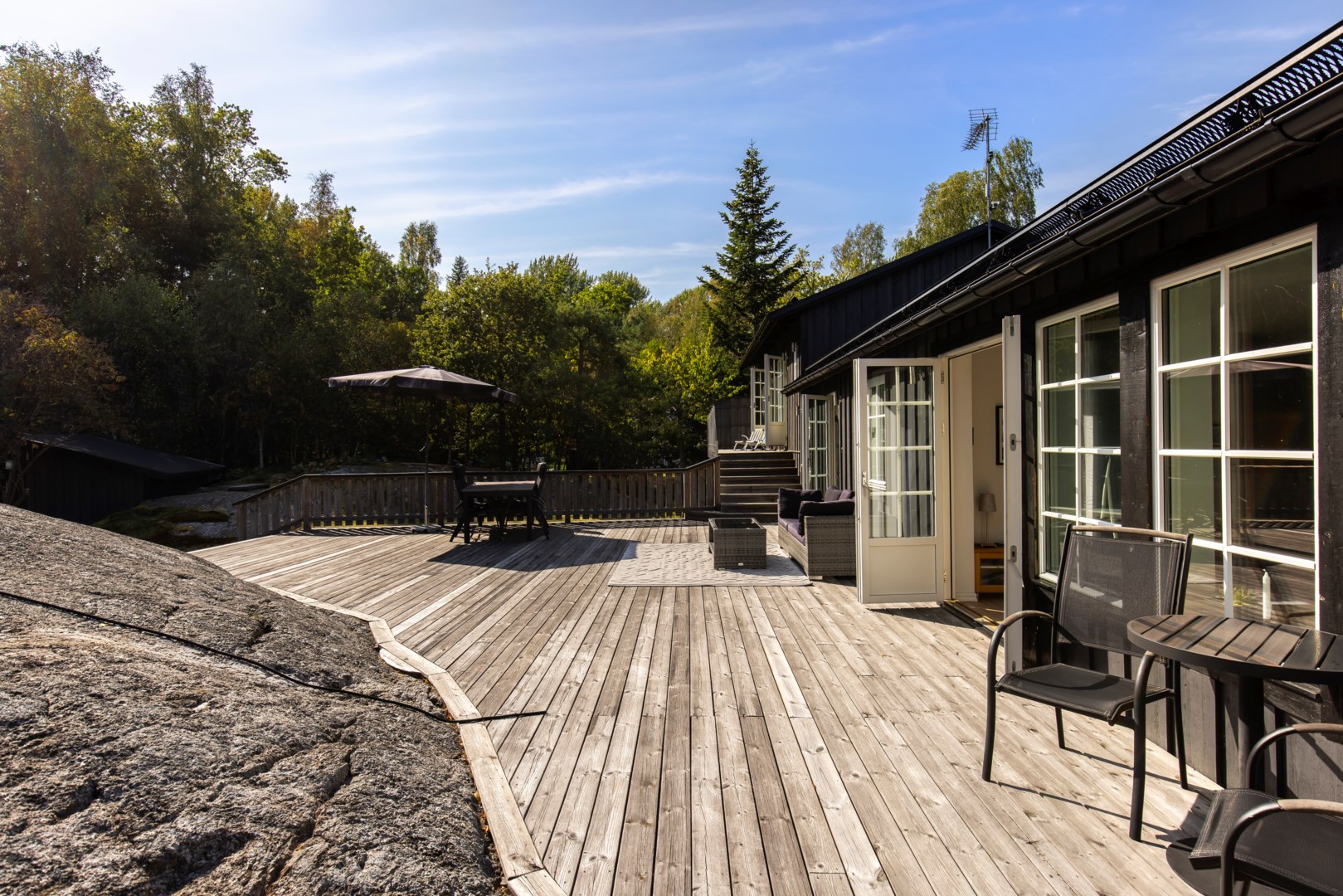 Bostadsbild från Jakthornsvägen 23, Såld i Herrviksnäs, Värmdö