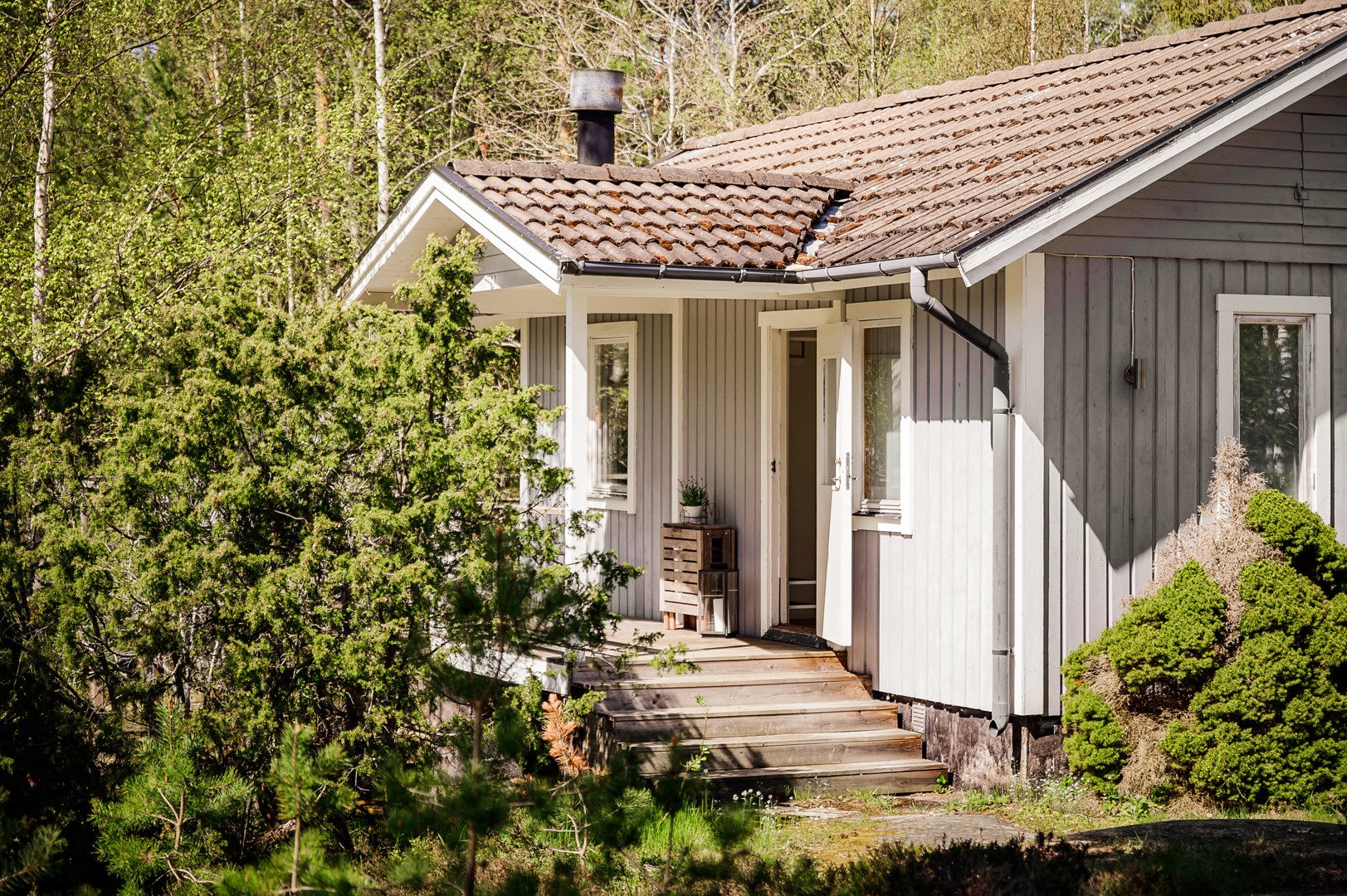 Gästhus med egen infart