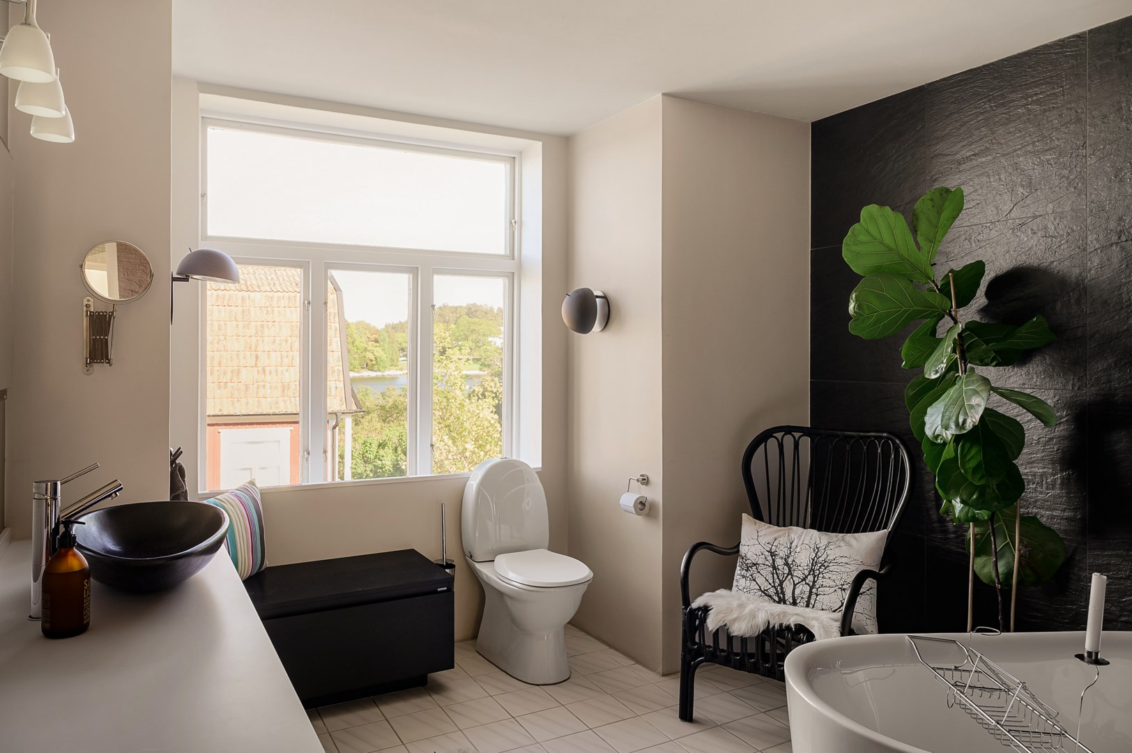 Bostadsbild från Hasseluddsvägen 143, Såld i Hasseludden, Nacka