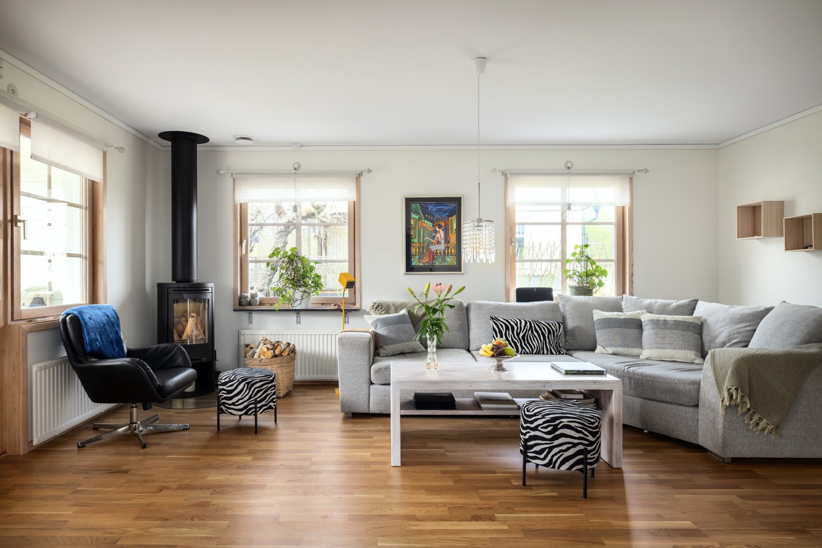 Bostadsbild från Lövdalsvägen 7, Såld i Björknäs, Nacka