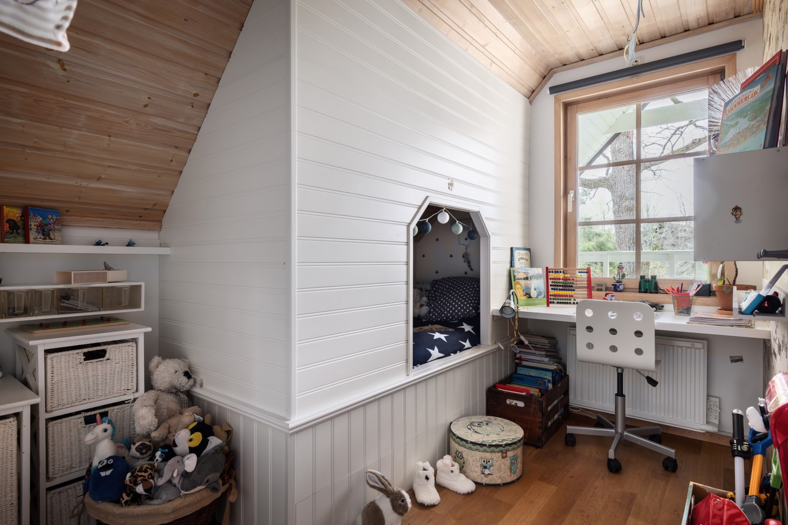 Bostadsbild från Lövdalsvägen 7, Såld i Björknäs, Nacka