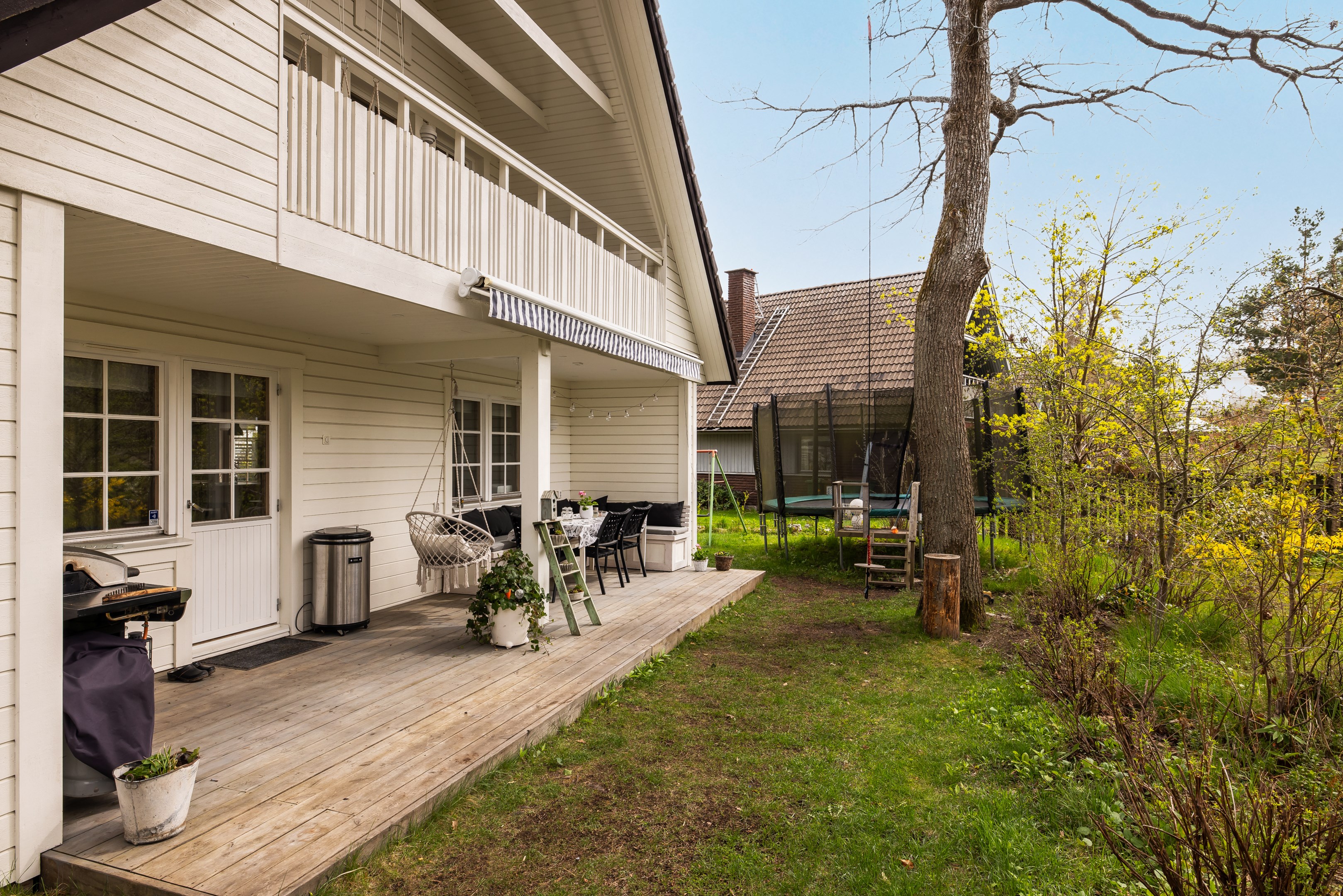 Bostadsbild från Lövdalsvägen 7, Såld i Björknäs, Nacka