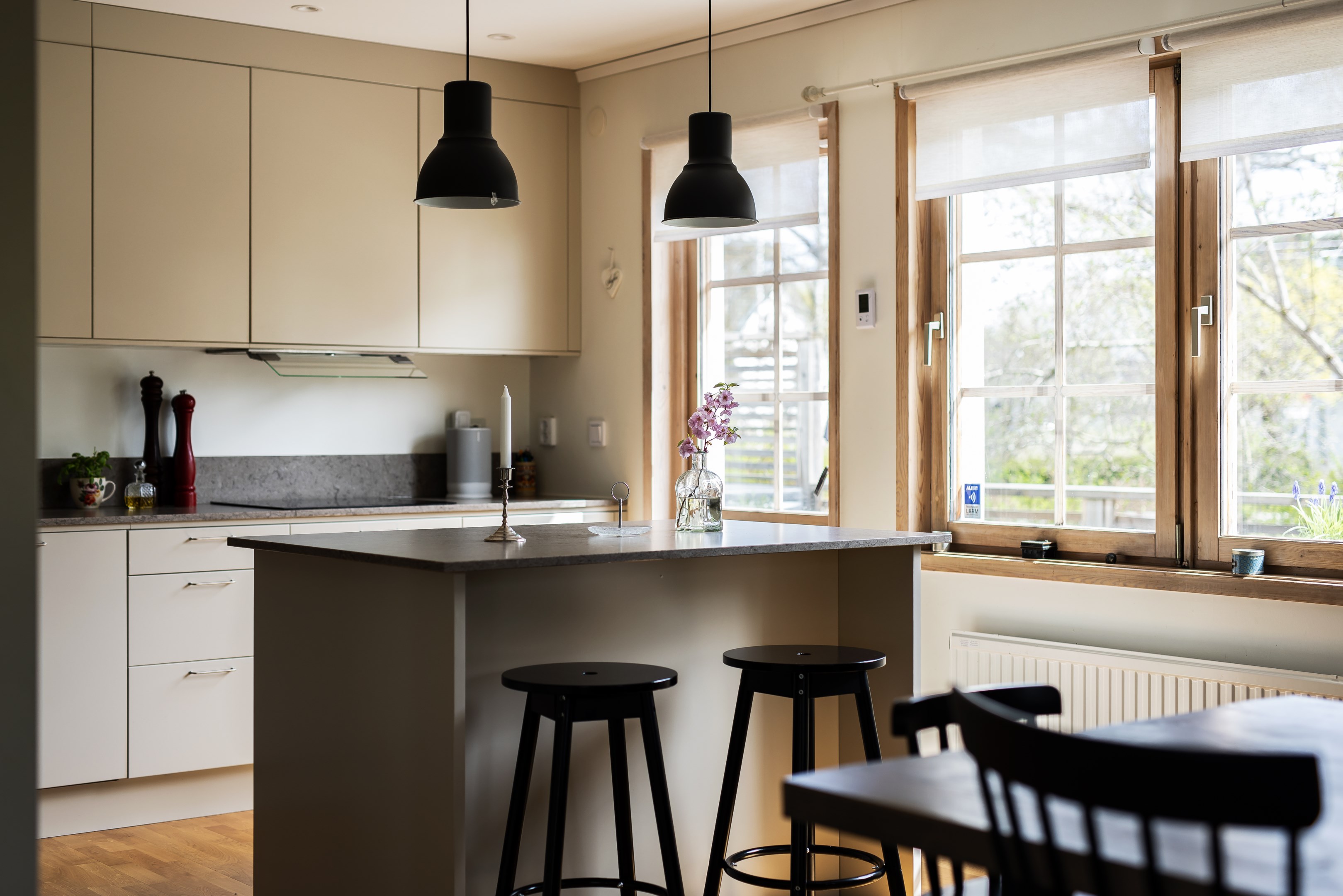 Bostadsbild från Lövdalsvägen 7, Såld i Björknäs, Nacka