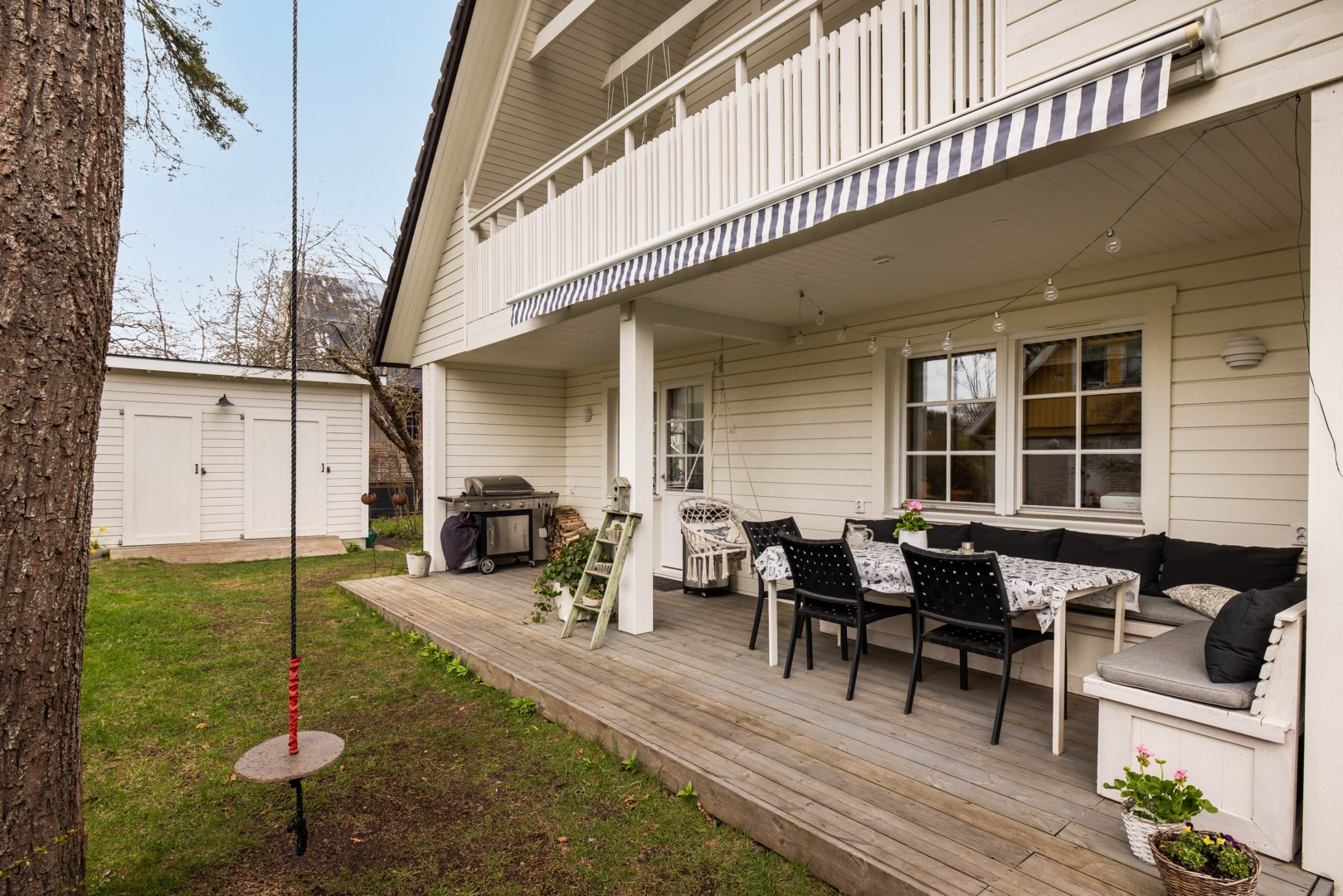 Bostadsbild från Lövdalsvägen 7, Såld i Björknäs, Nacka