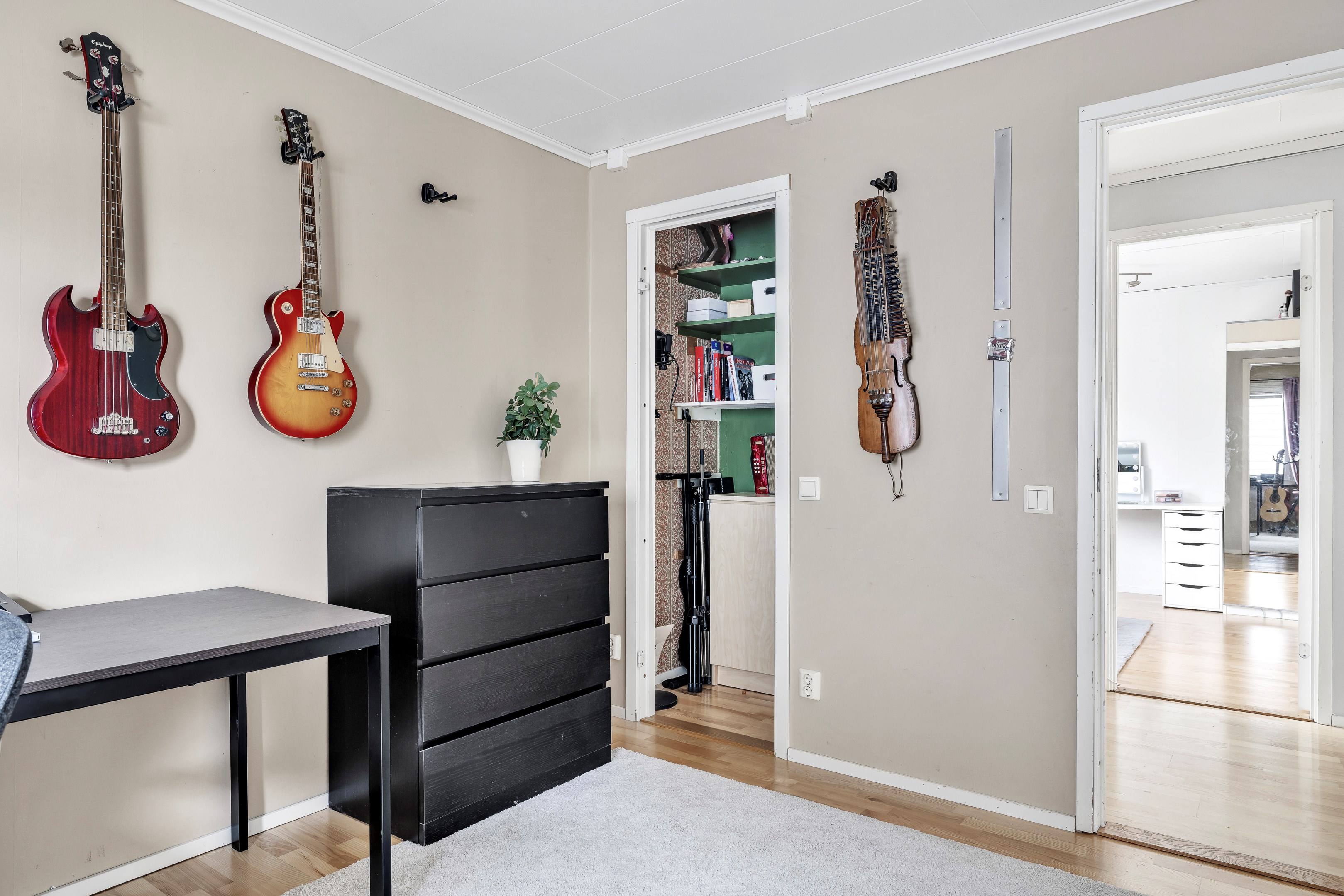 Bostadsbild från Vitkålsgatan 109, Såld i Årsta, Uppsala