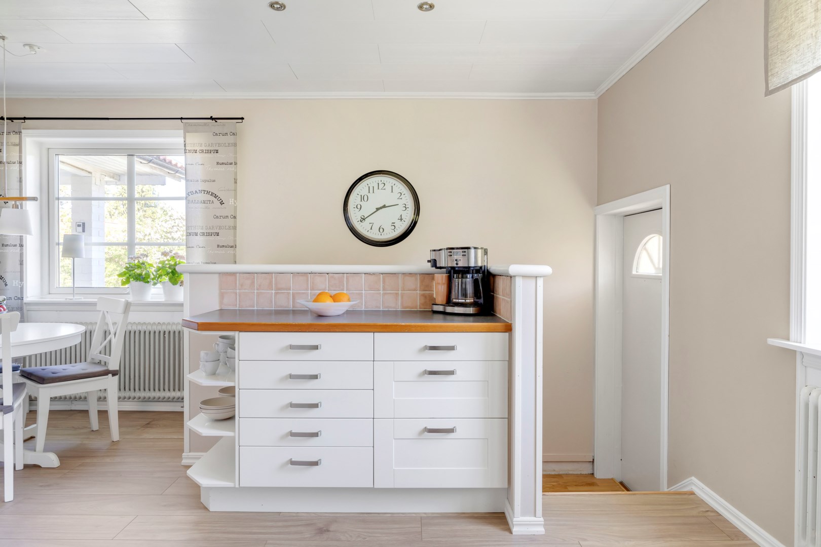 Bostadsbild från Skyttbacksvägen 6, Såld i Skyttorp, Uppsala