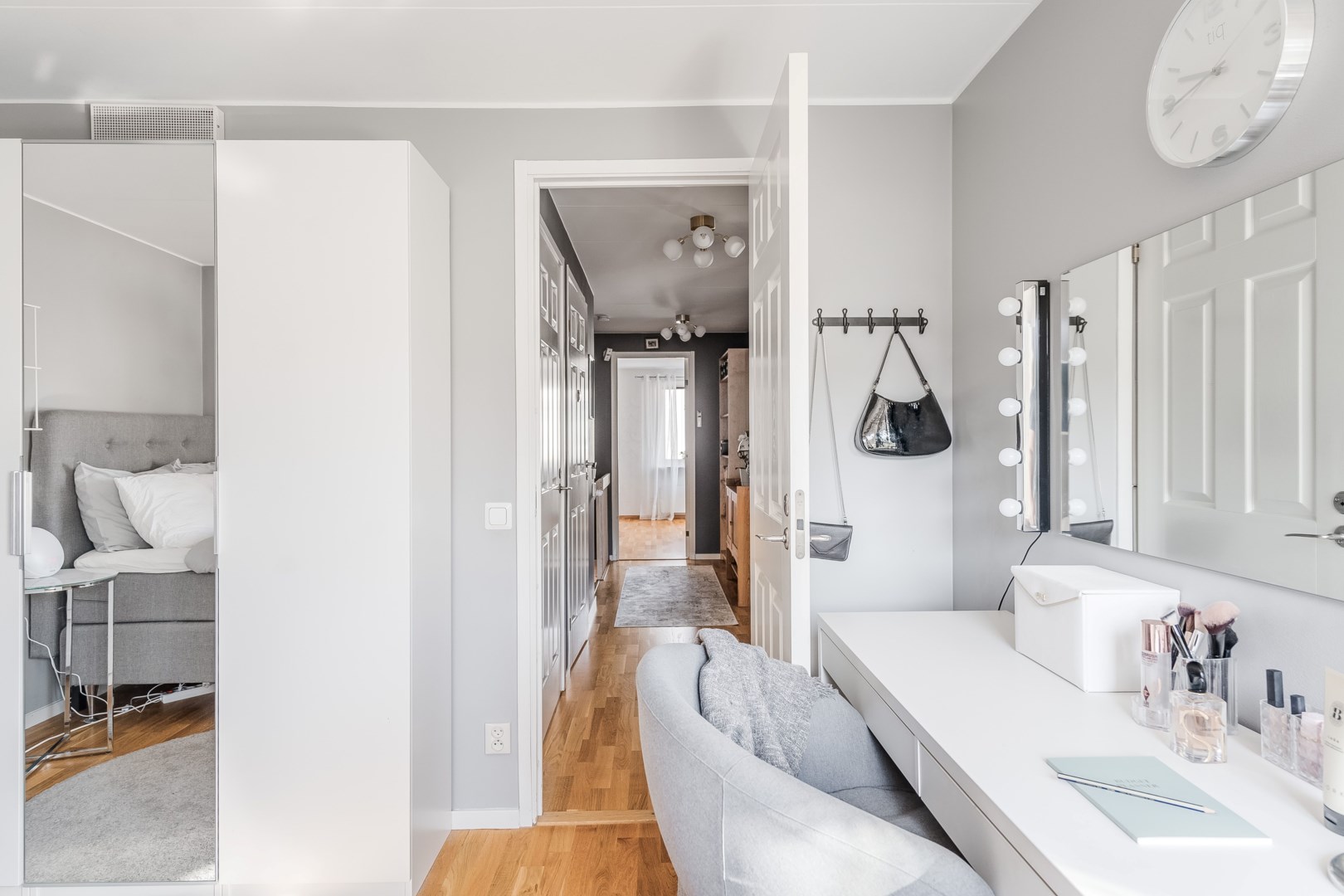 Bostadsbild från Hollandsresan 314, Såld i Sävja, Uppsala