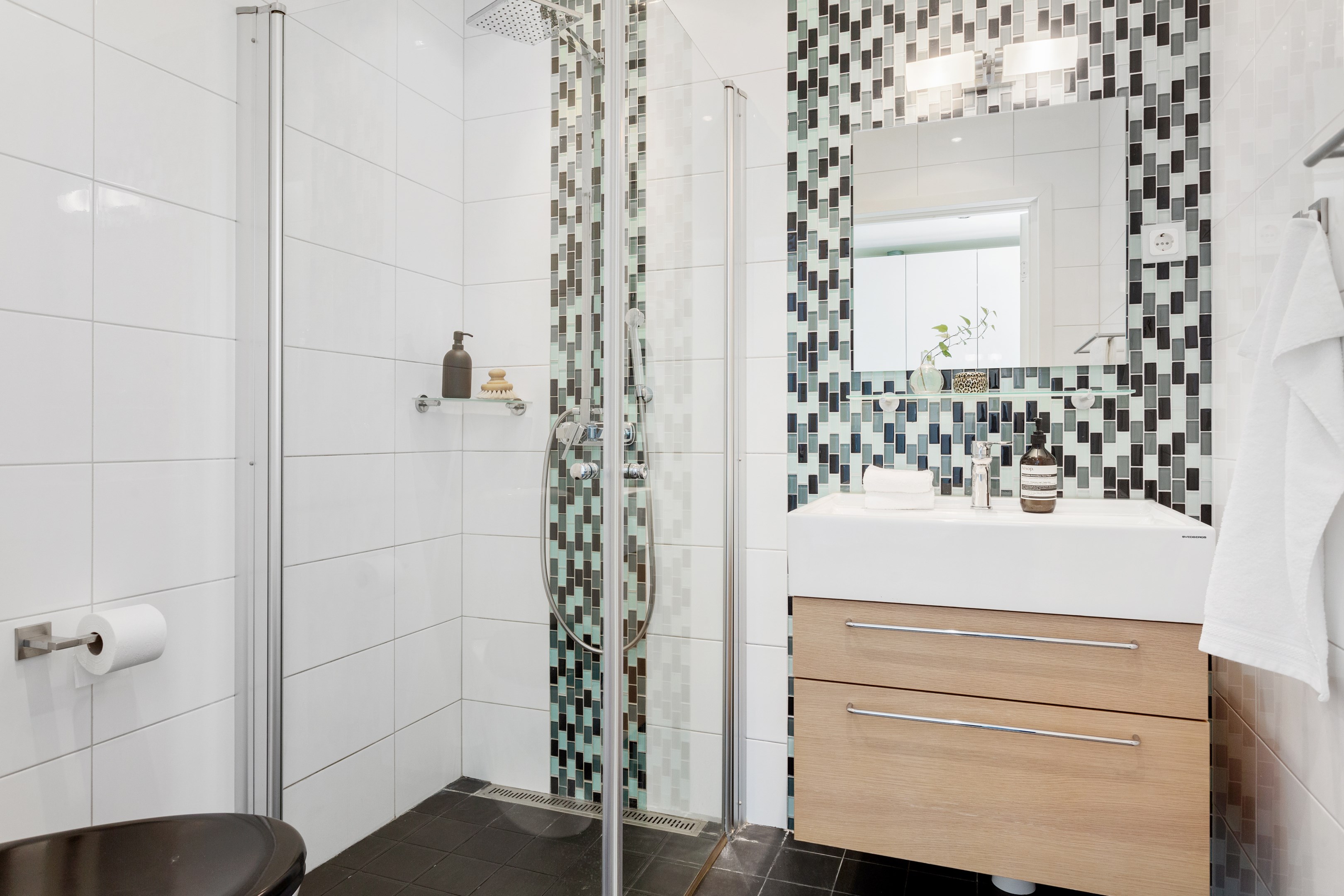 Bostadsbild från Moravägen 20, Såld i Norra Lännersta, Nacka