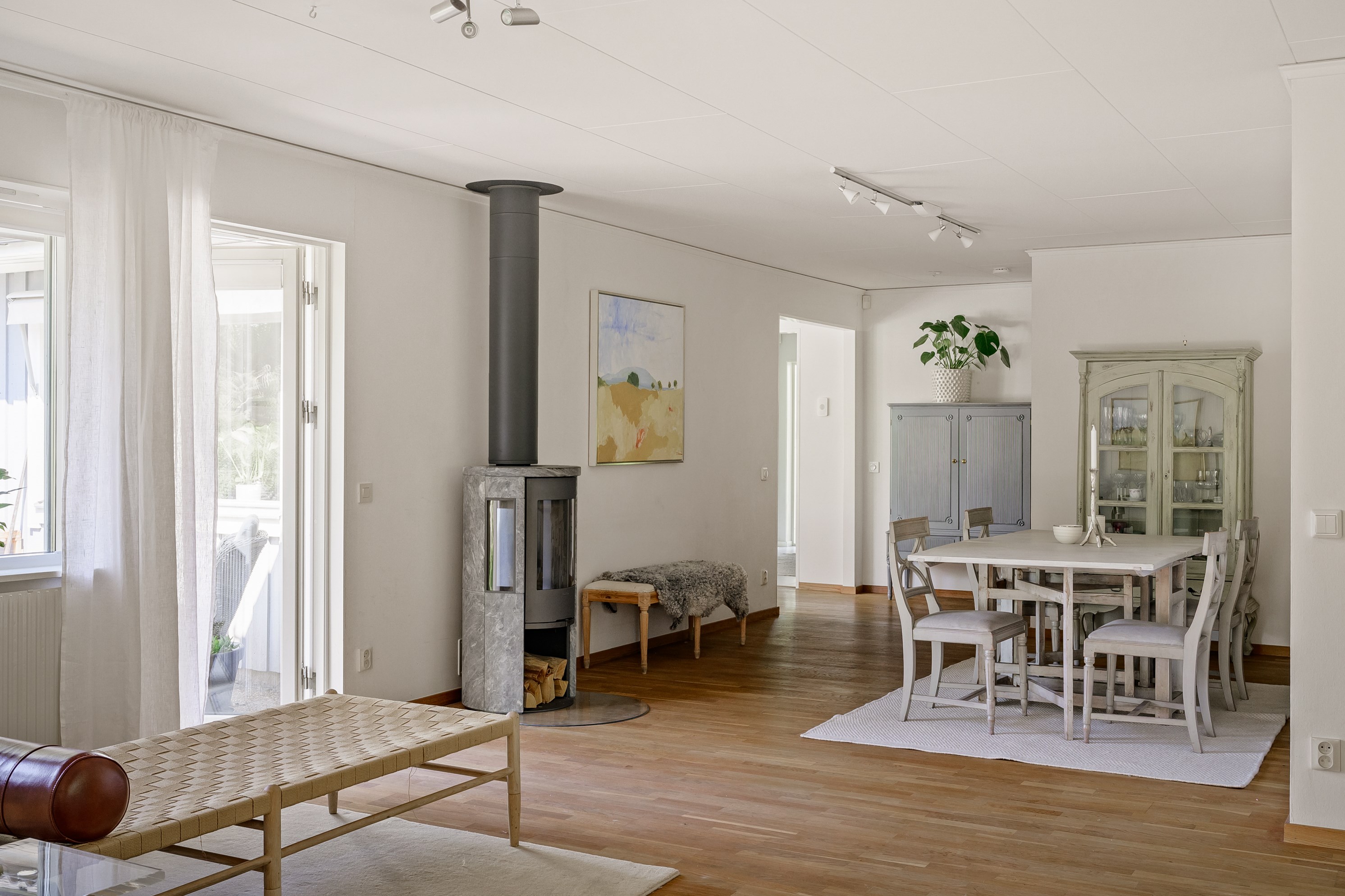 Bostadsbild från Liljekonvaljens väg 28, Såld i Lännersta, Nacka