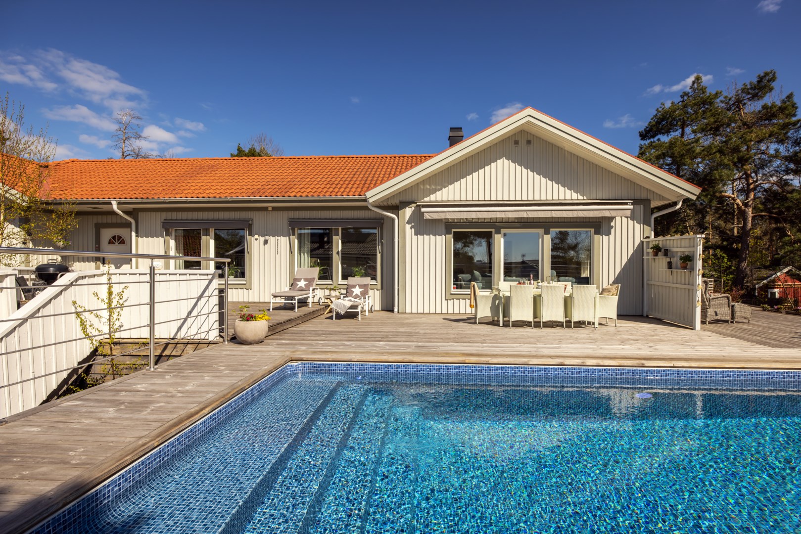 Bostadsbild från Prästbergsvägen 10, Såld i Lilla Björknäs, Nacka