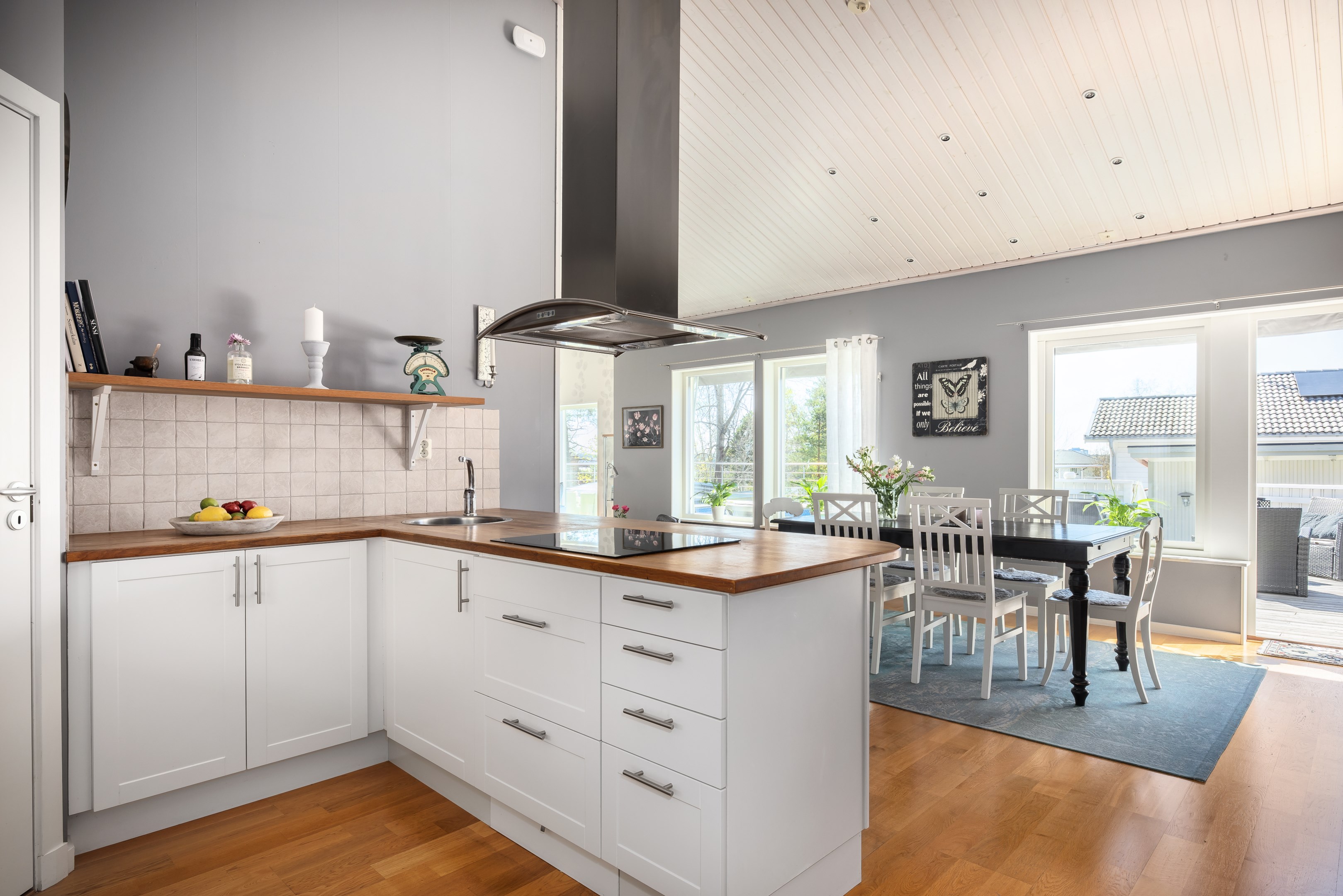 Bostadsbild från Prästbergsvägen 10, Såld i Lilla Björknäs, Nacka